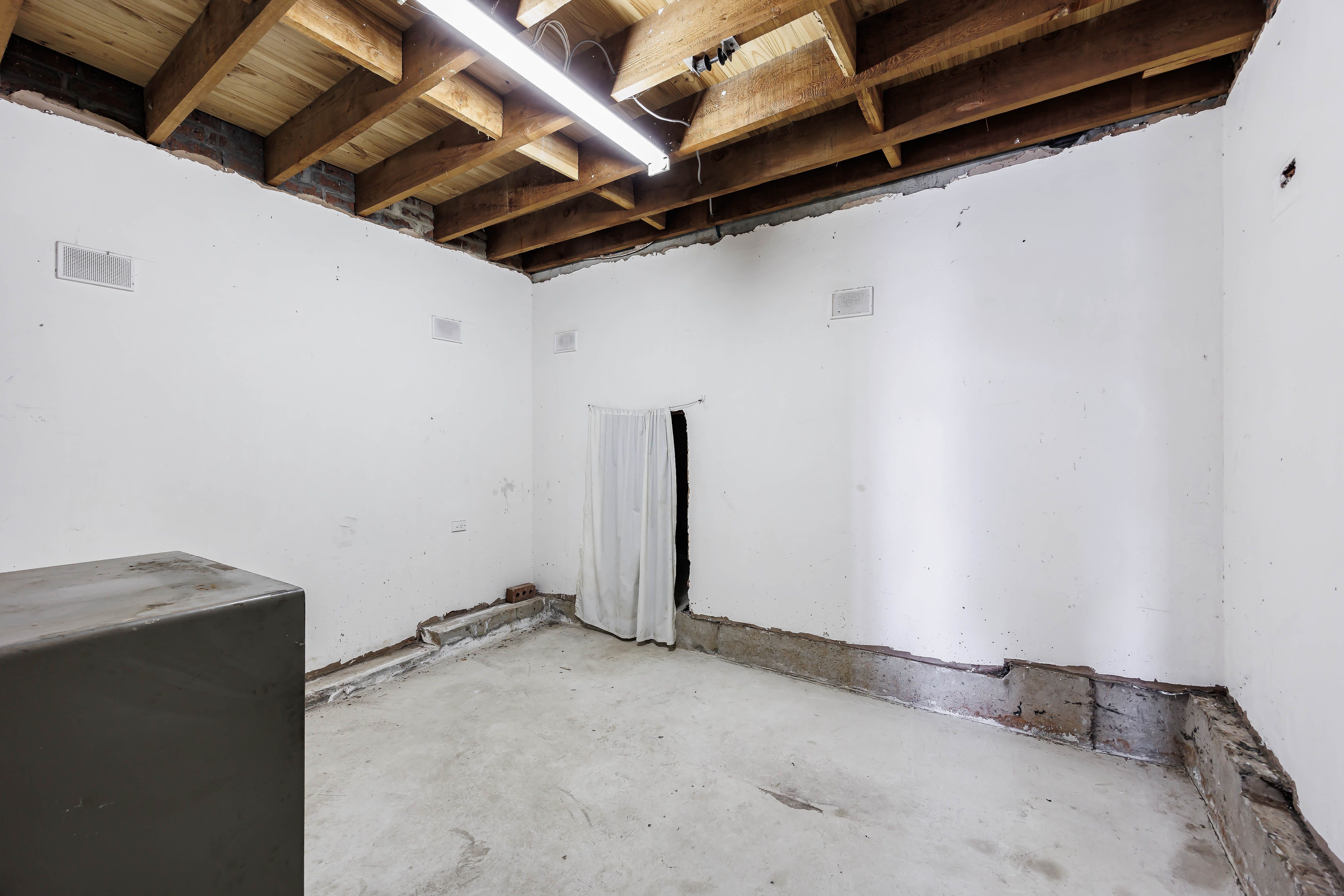 132 Quinlan Avenue — photo 19 of 30