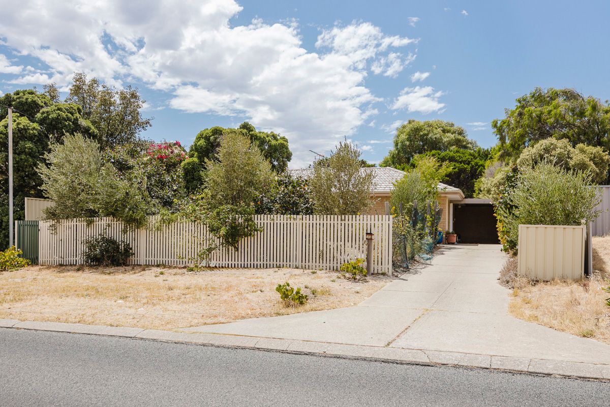 114 Lagoon Drive, Yanchep, WA 6035