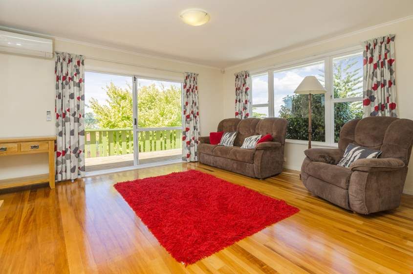 34 Bruce Road, Glenfield, North Shore City