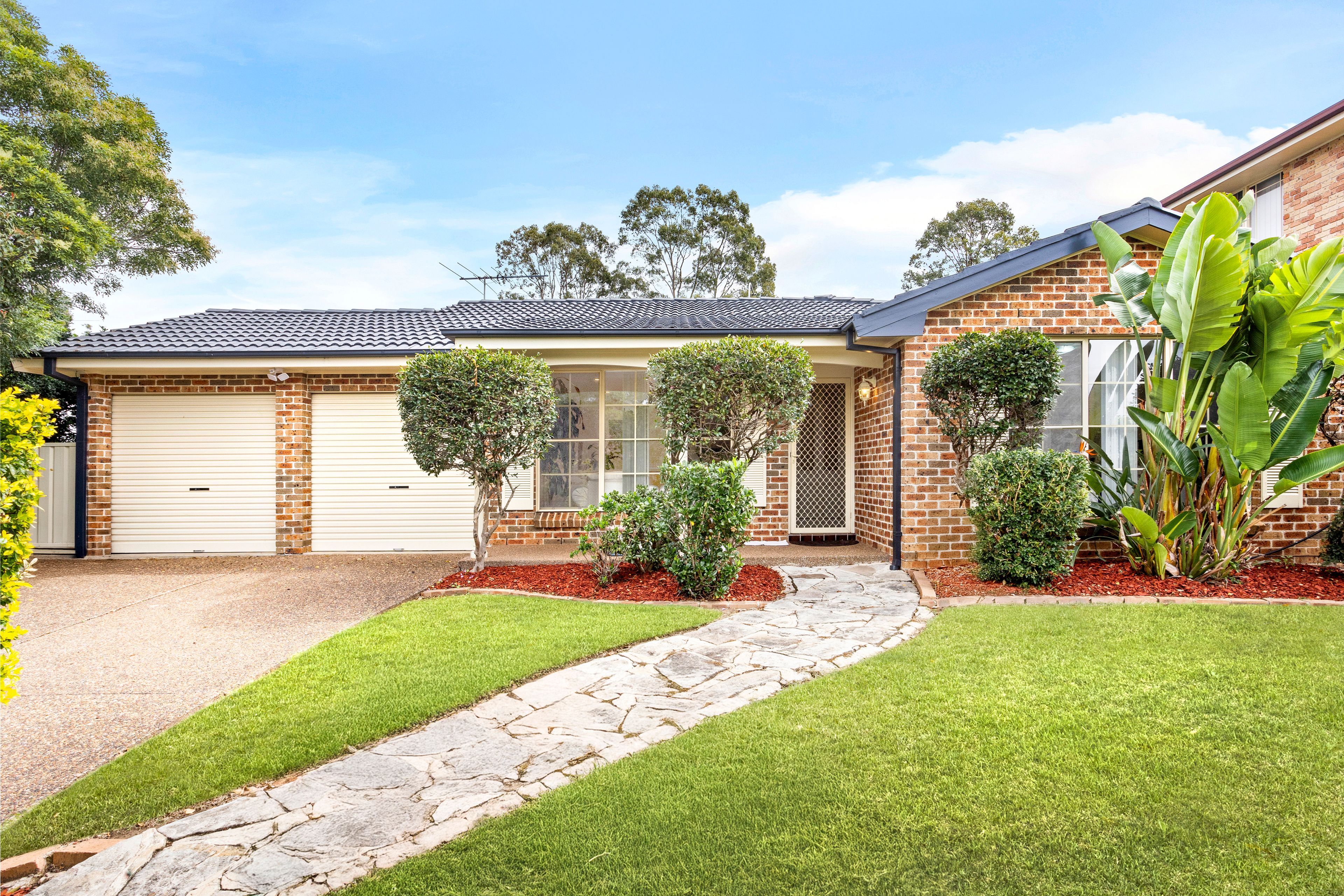 17 Calandra Avenue, Quakers Hill, NSW 2763