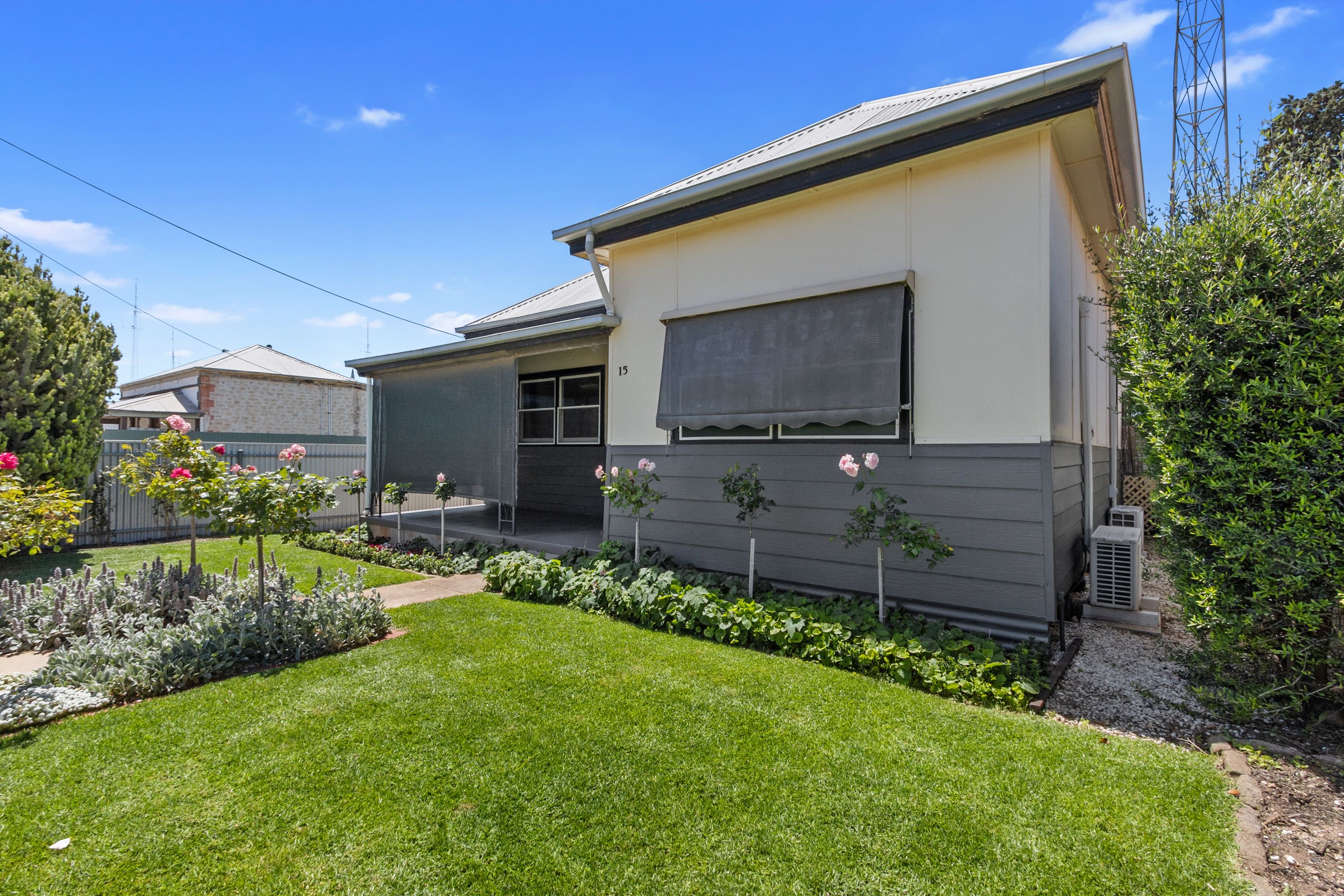 15 Clara Street, Wallaroo, SA 5556