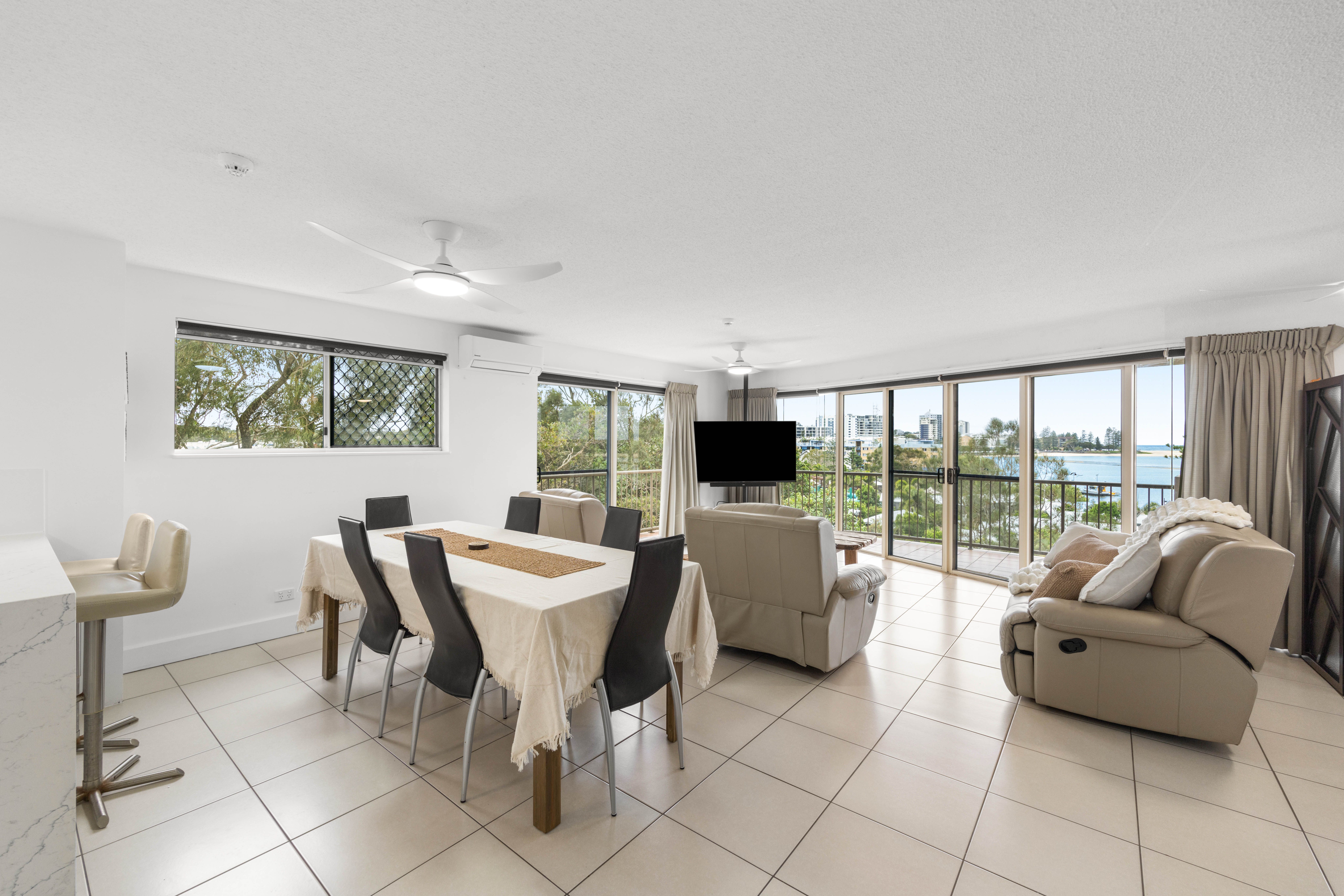 Unit 19/3 Landsborough Parade — photo 8 of 19