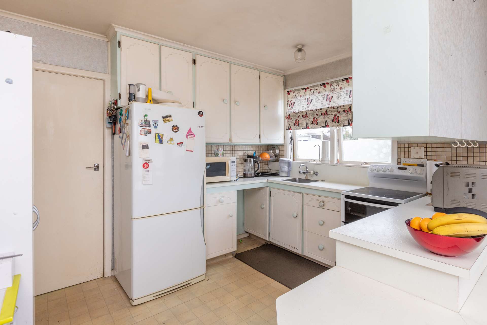 27 Wyatt Avenue photo 4