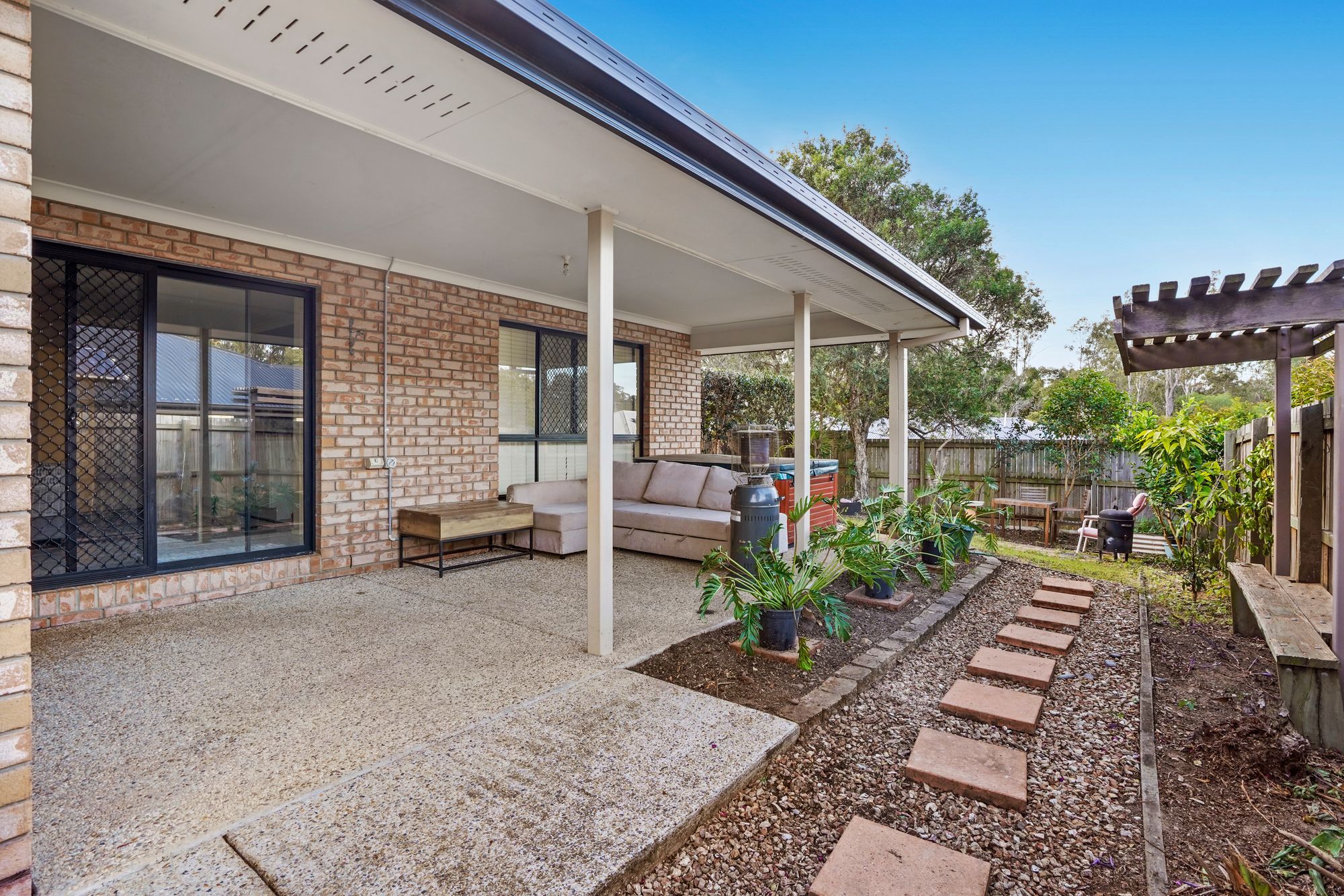 127 Currajong Place — photo 14 of 15