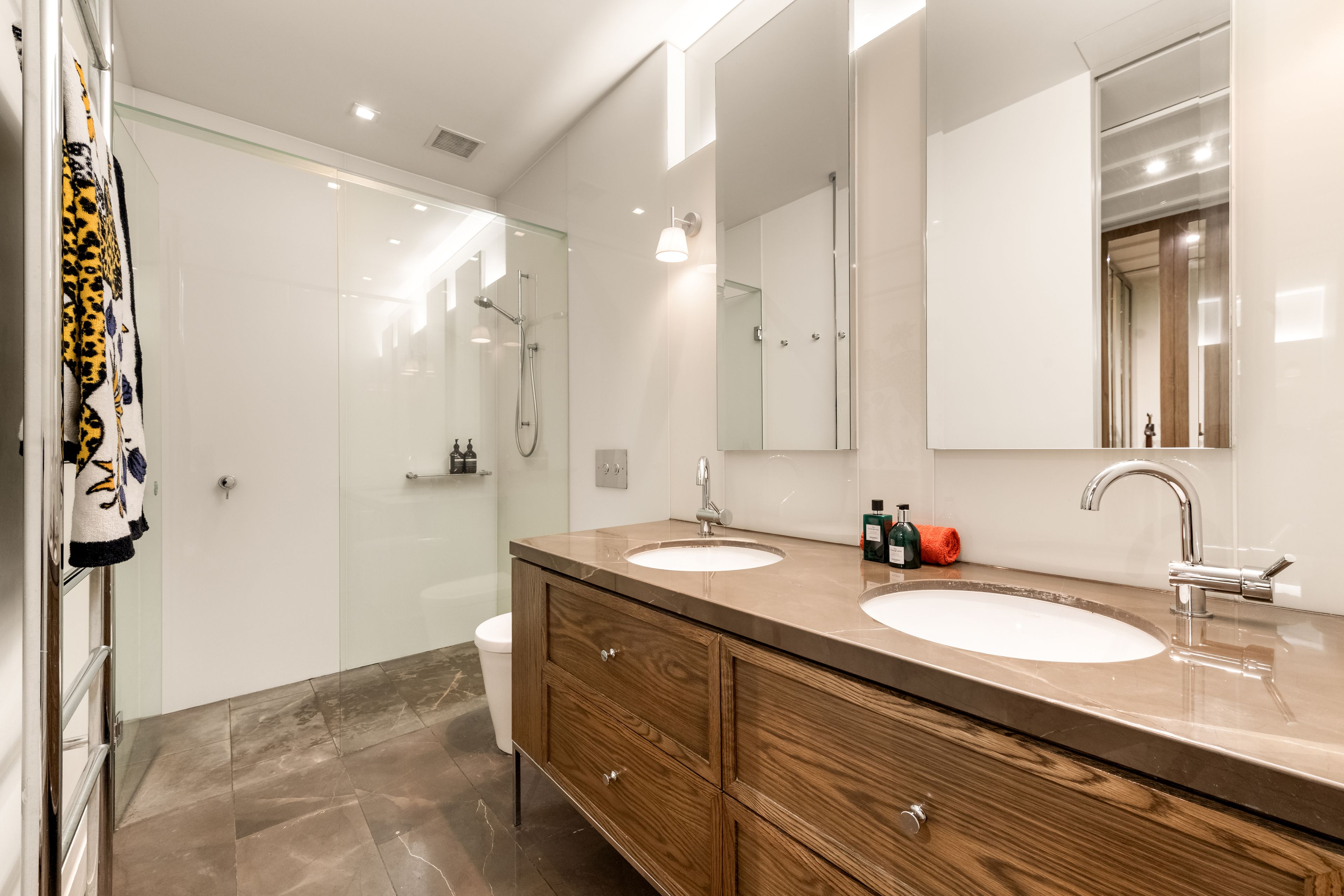 203/150 Clarendon Street — photo 6 of 22