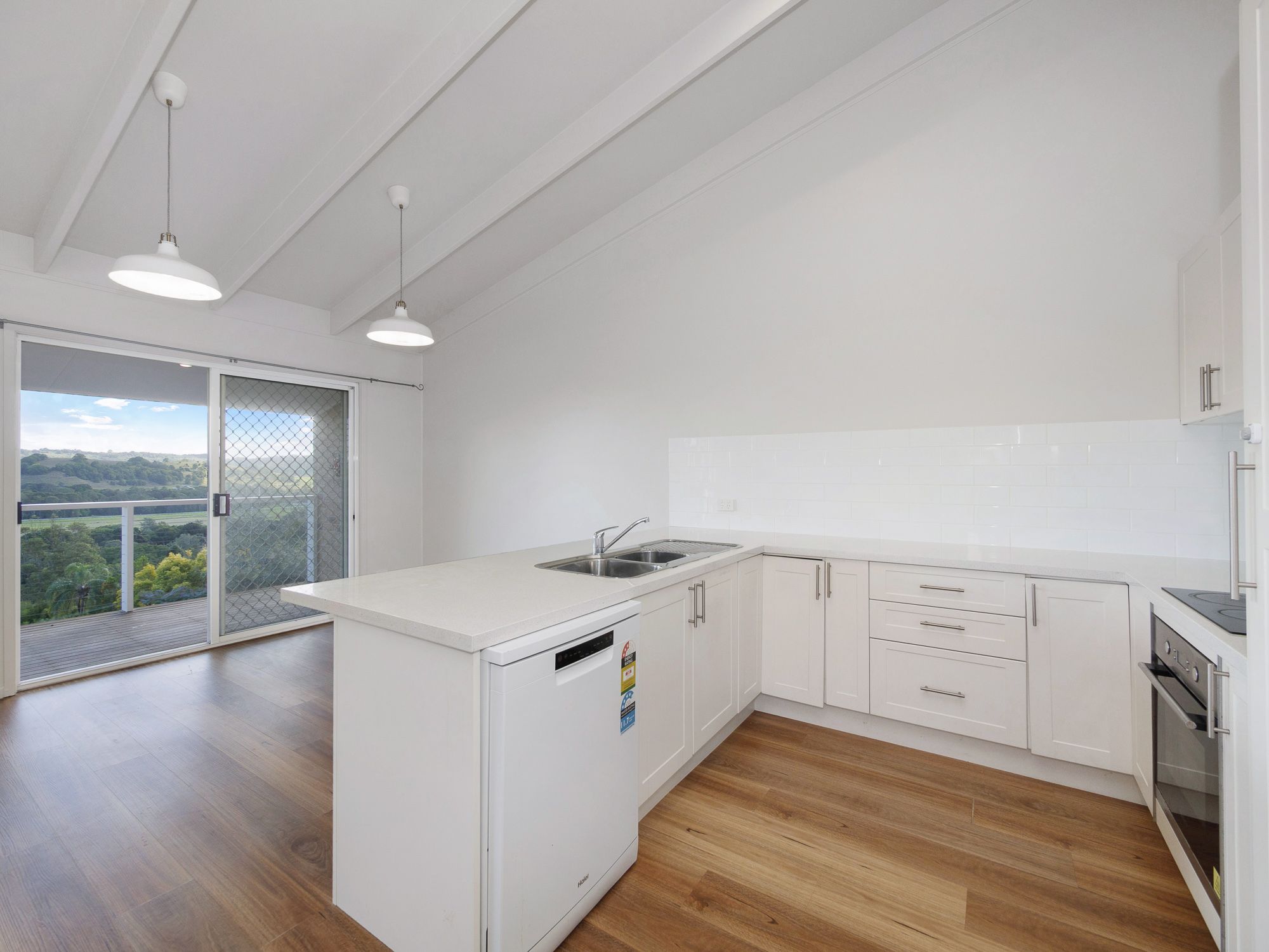 1/16 Pendara Crescent — photo 11 of 24
