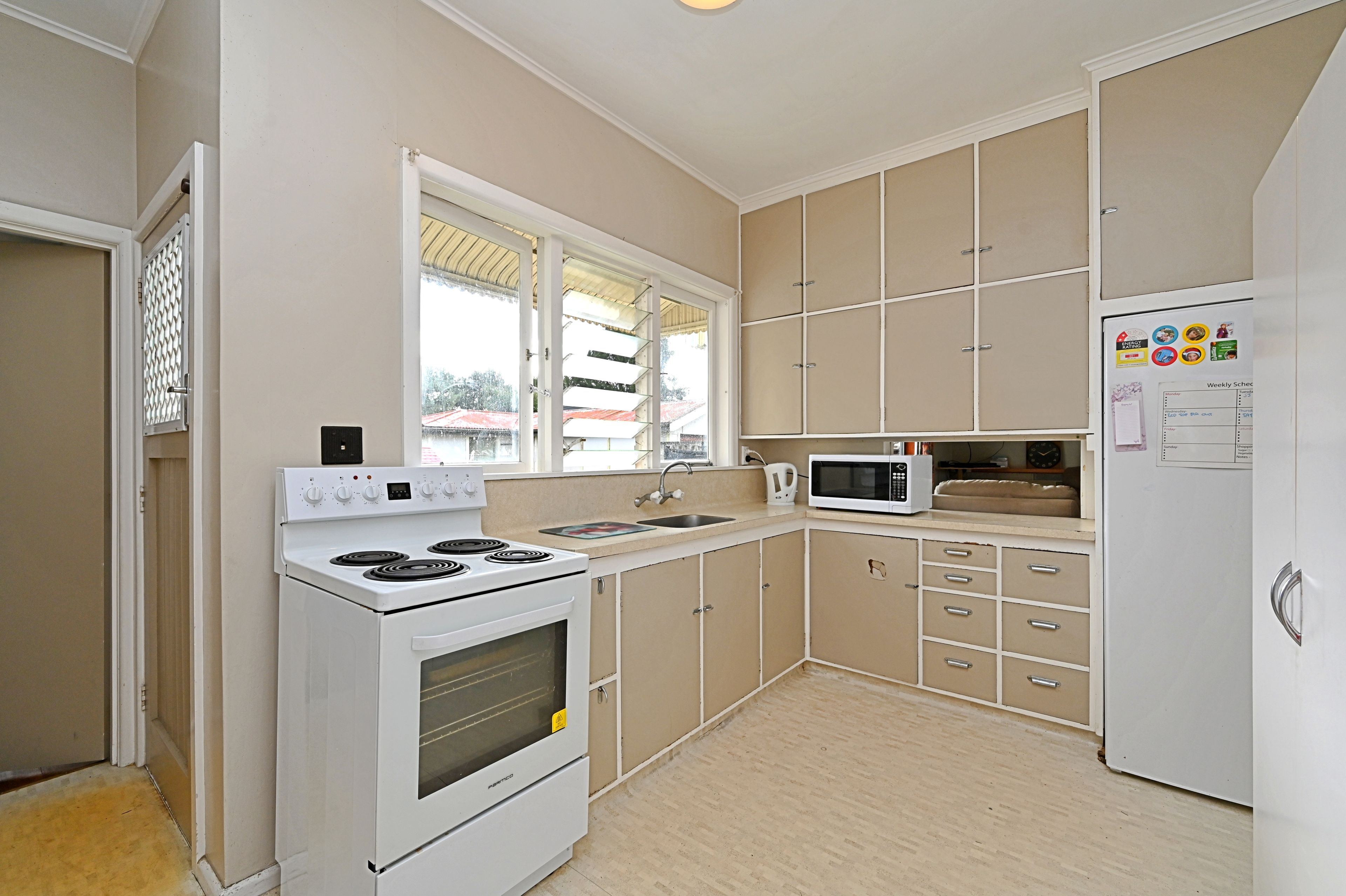 27 Menin Road, Onekawa, Napier City