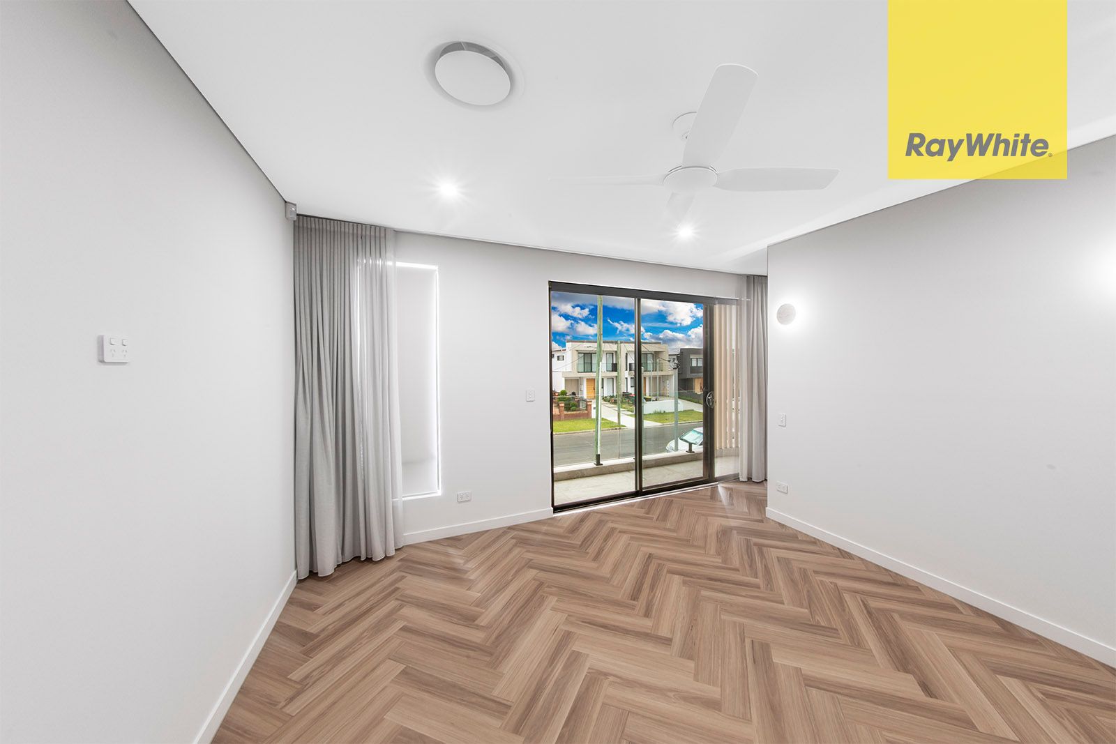 59 Cathcart Street — photo 8 of 19