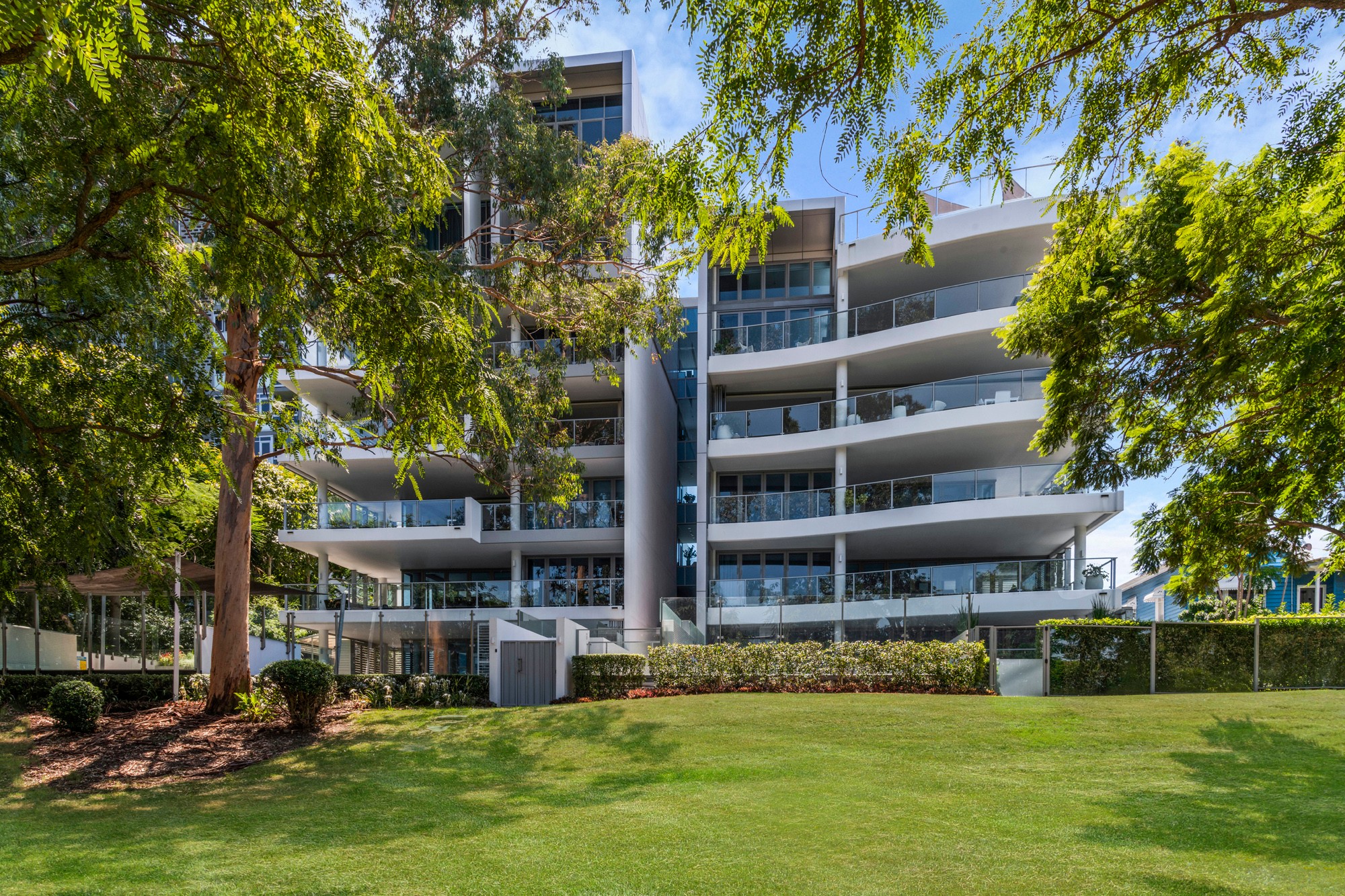 8/166 Oxlade Drive, New Farm, QLD 4005