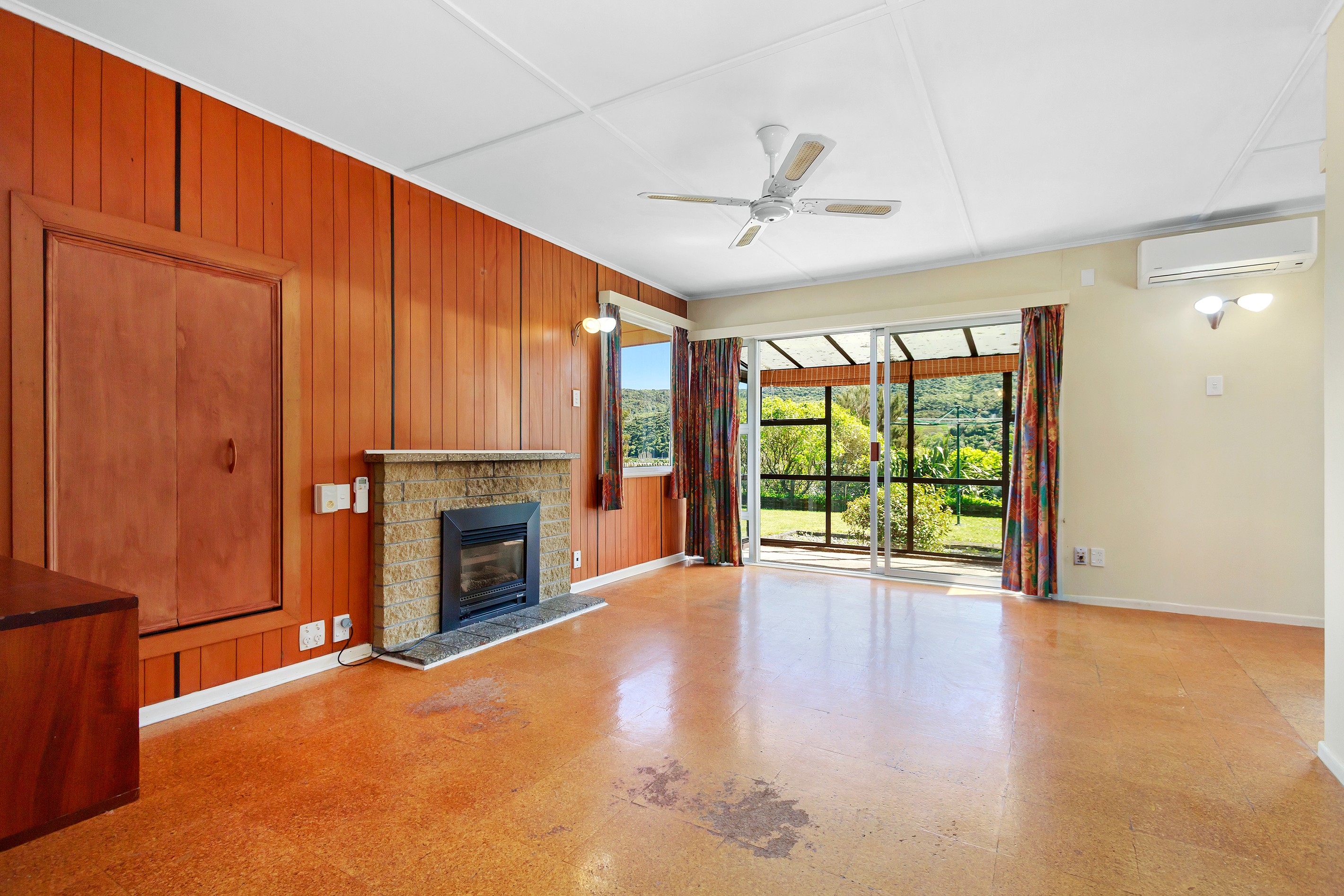 9 Manor Drive, Stokes Valley, Lower Hutt City