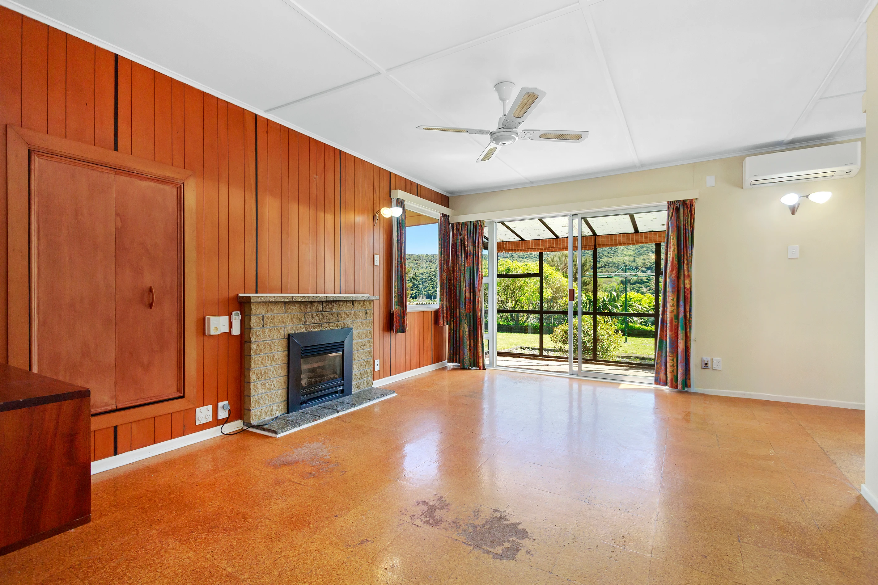 9 Manor Drive, Stokes Valley, Lower Hutt City