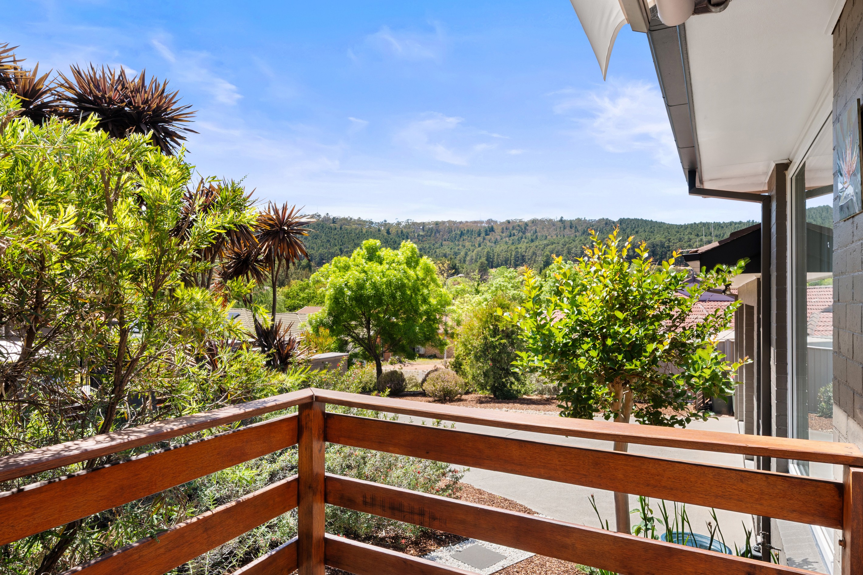 8 Hansen Circuit, Isaacs, ACT 2607