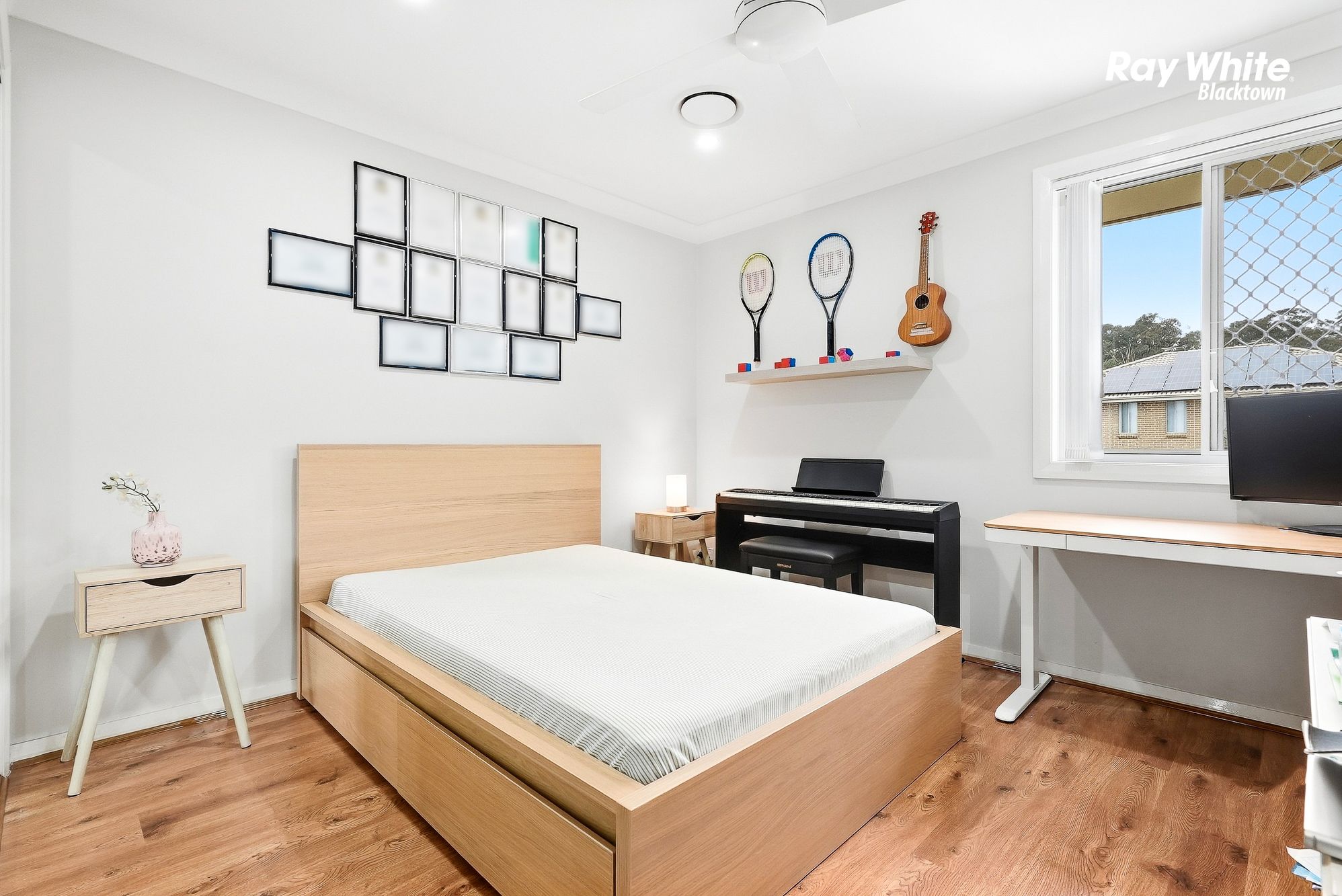 4/42 Highpoint Drive — photo 15 of 28