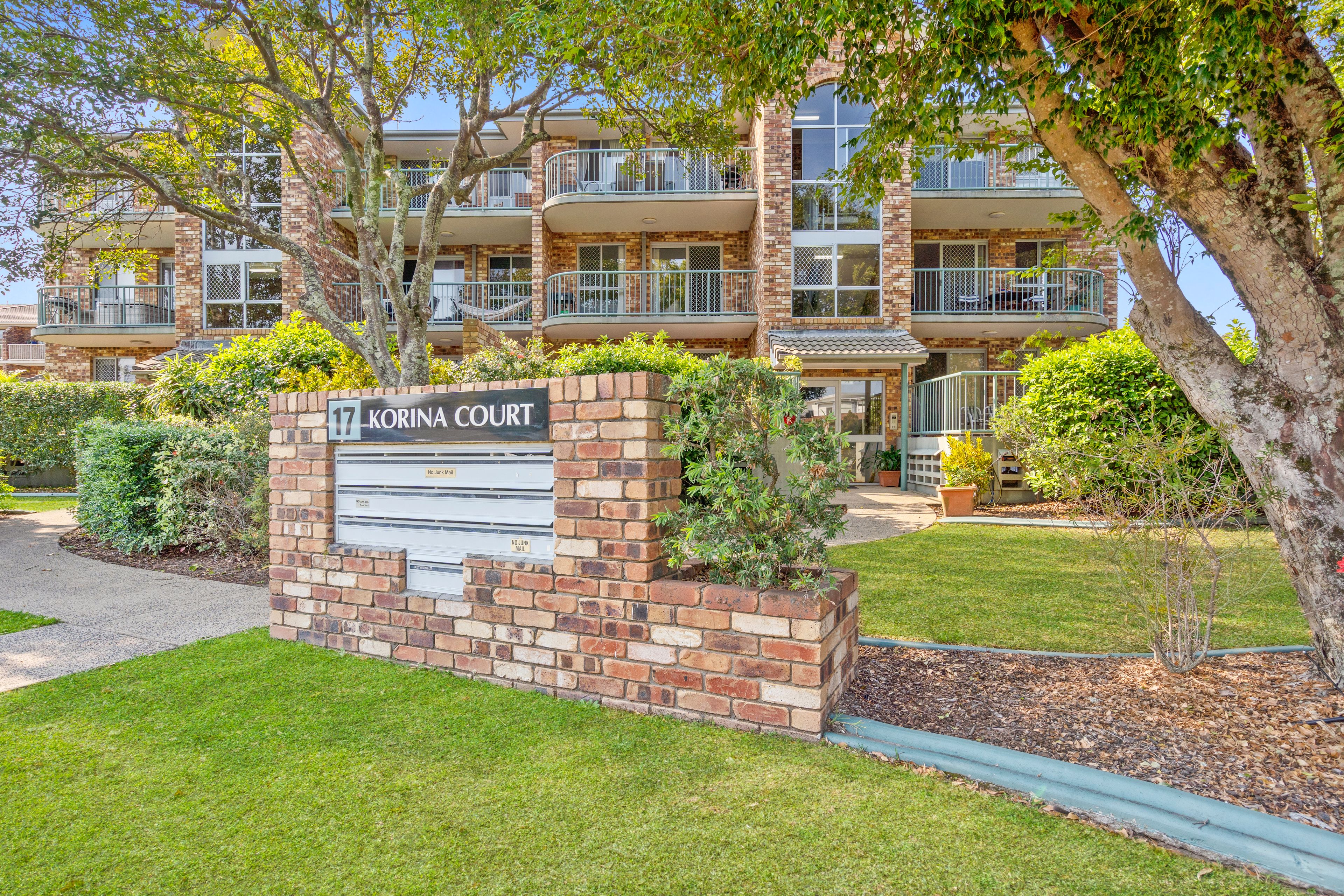 17 Korina Avenue, Coolangatta QLD 4225