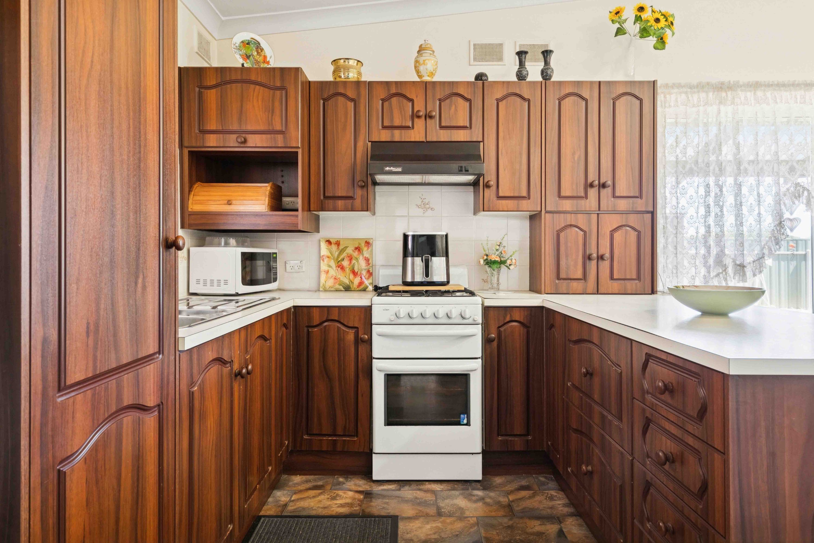 2 Leeds Avenue, Northfield, SA 5085