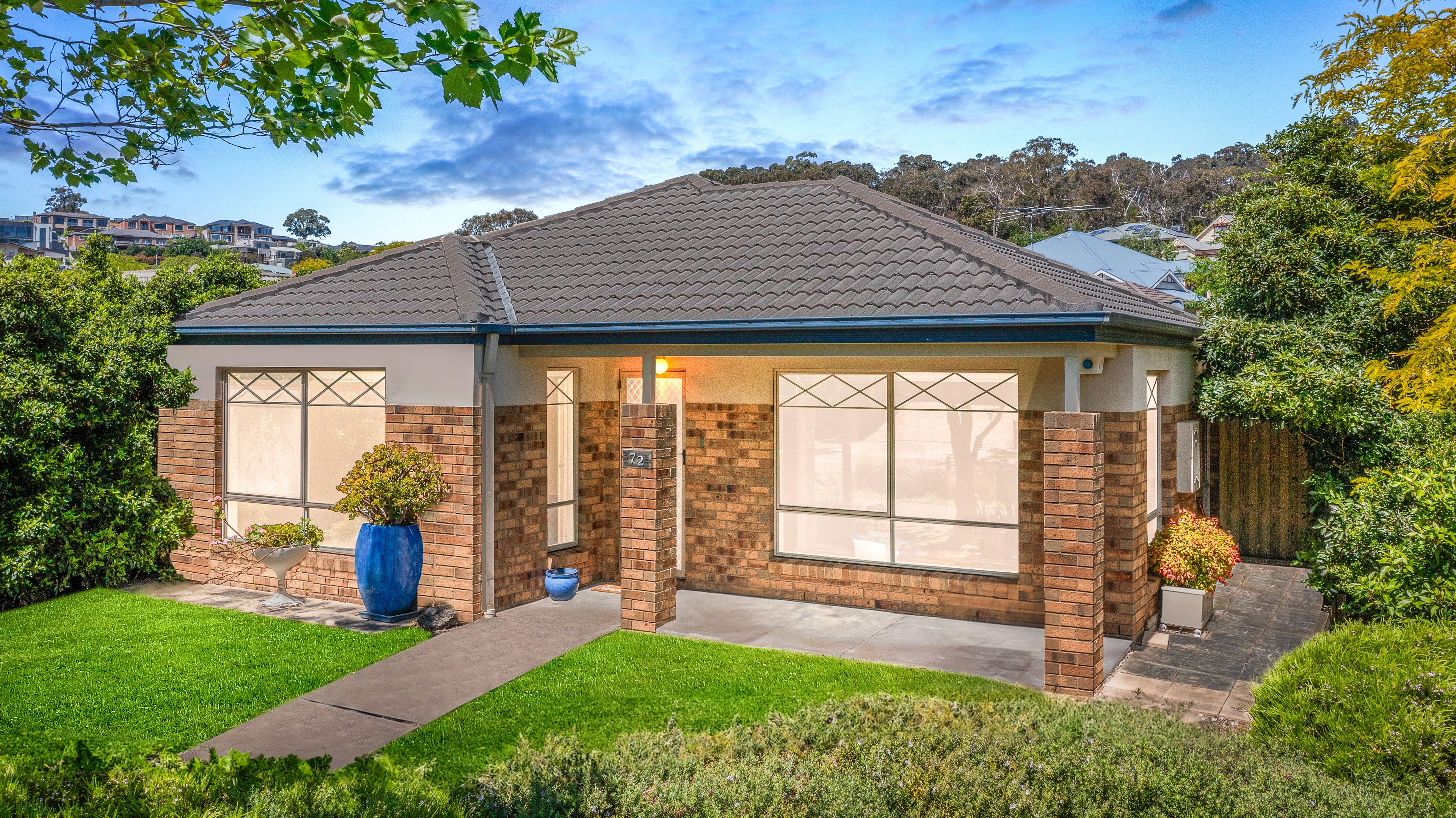 Captivating Family Home in Berwick Views Estate