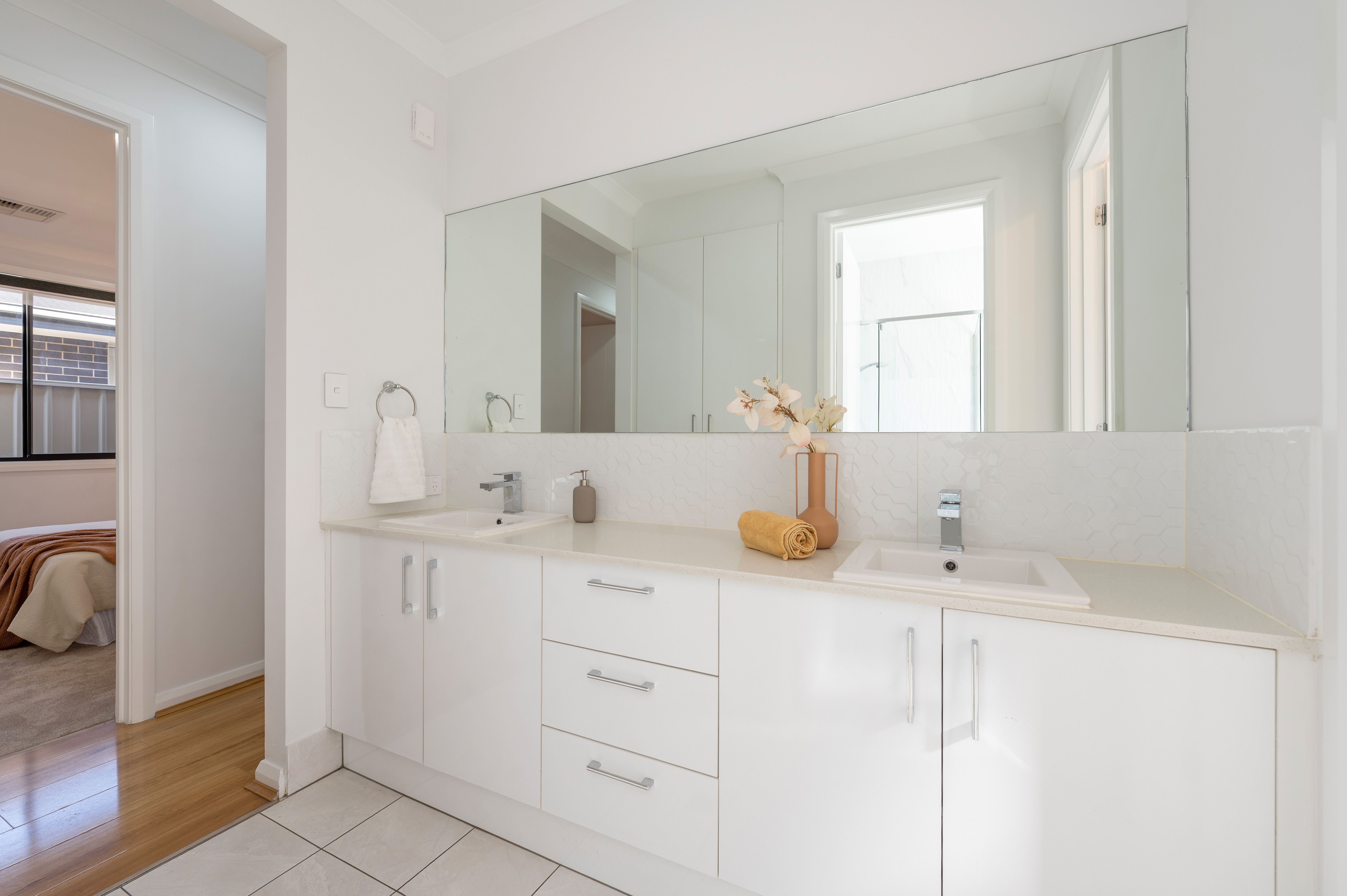 6 Berri Road — photo 16 of 21