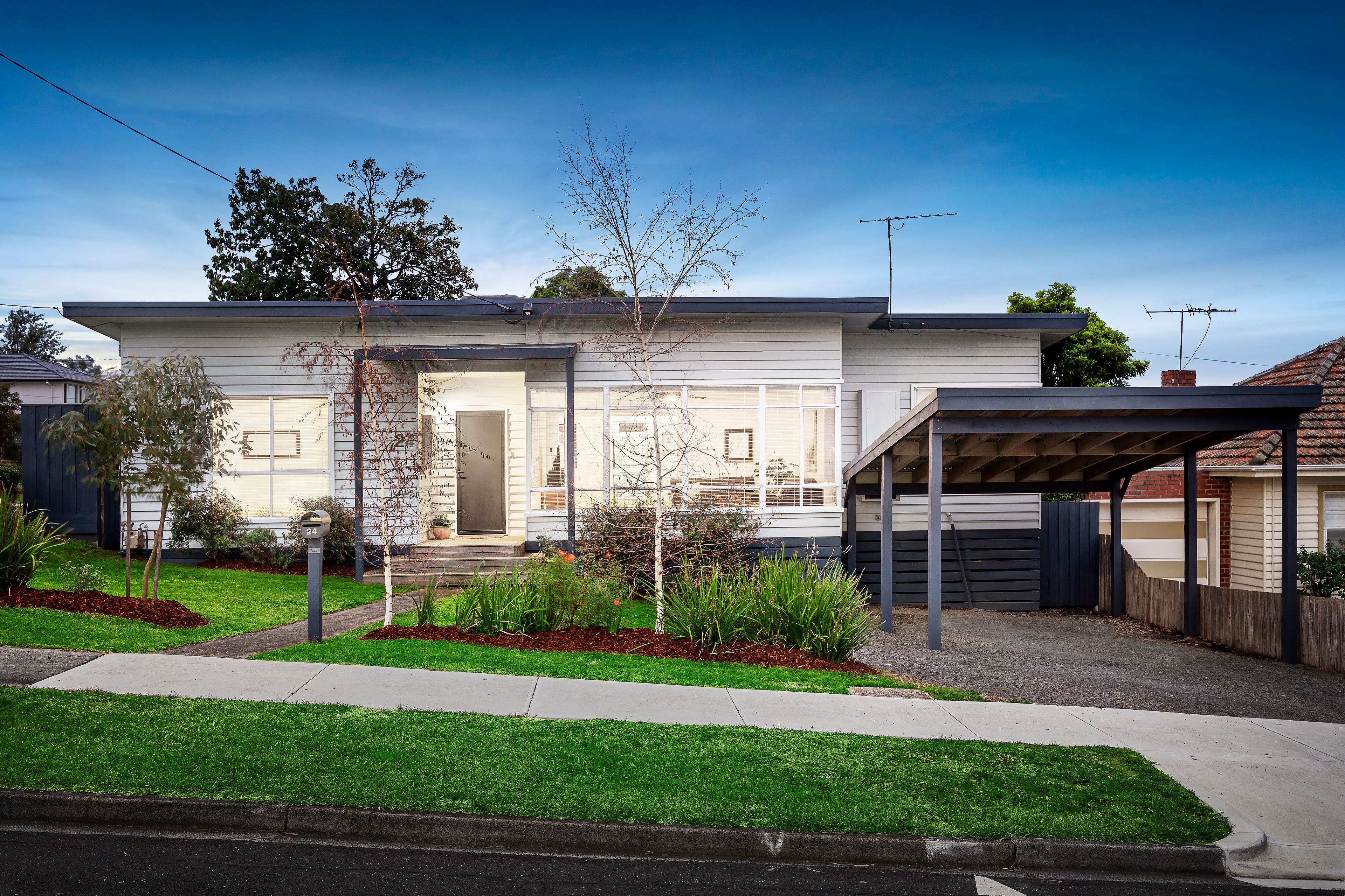 24 Moorwatha Street, Macleod VIC 3085