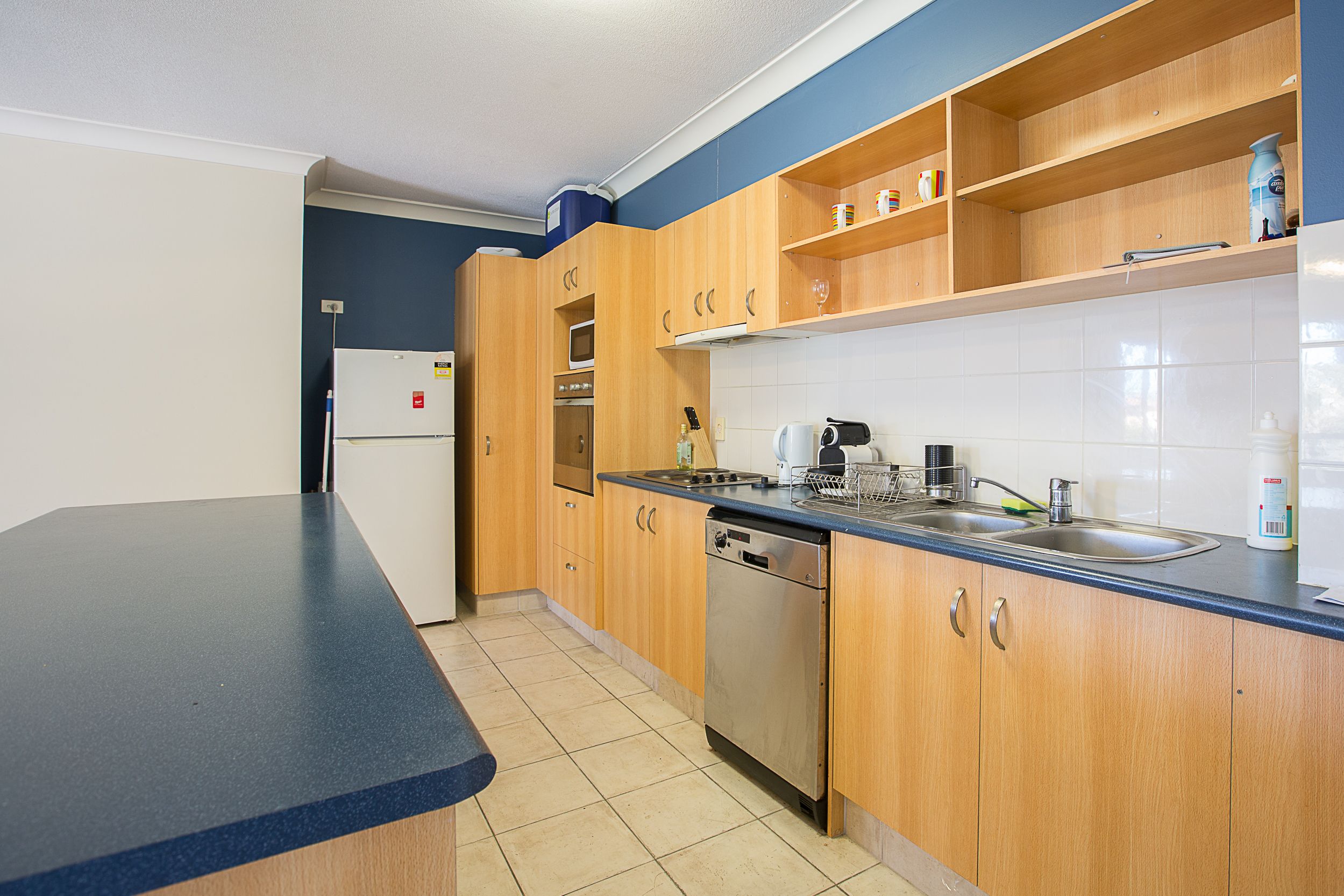 9/18 Parker Street, Labrador, QLD 4215