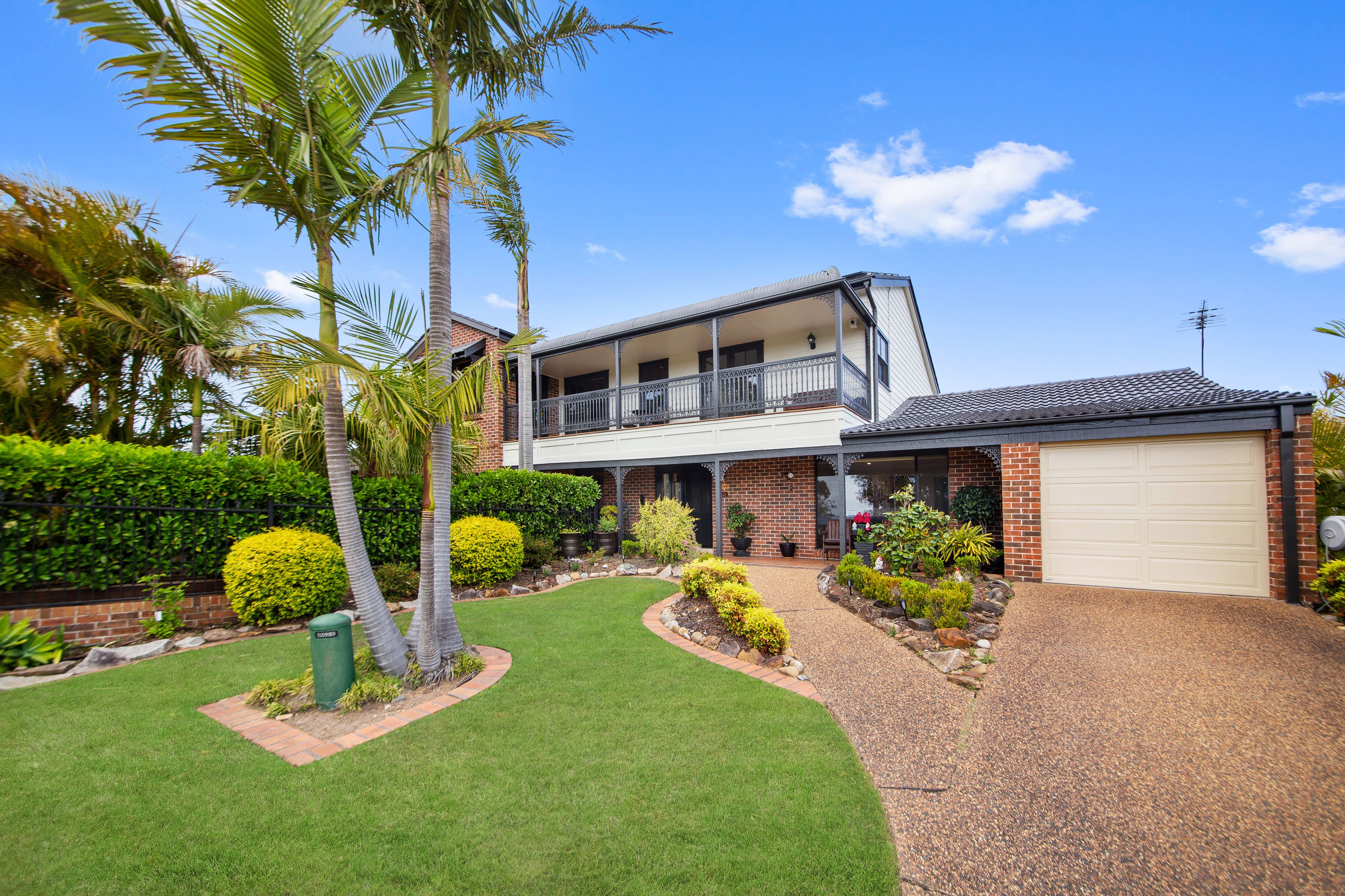 2 Morris Close, Menai NSW 2234