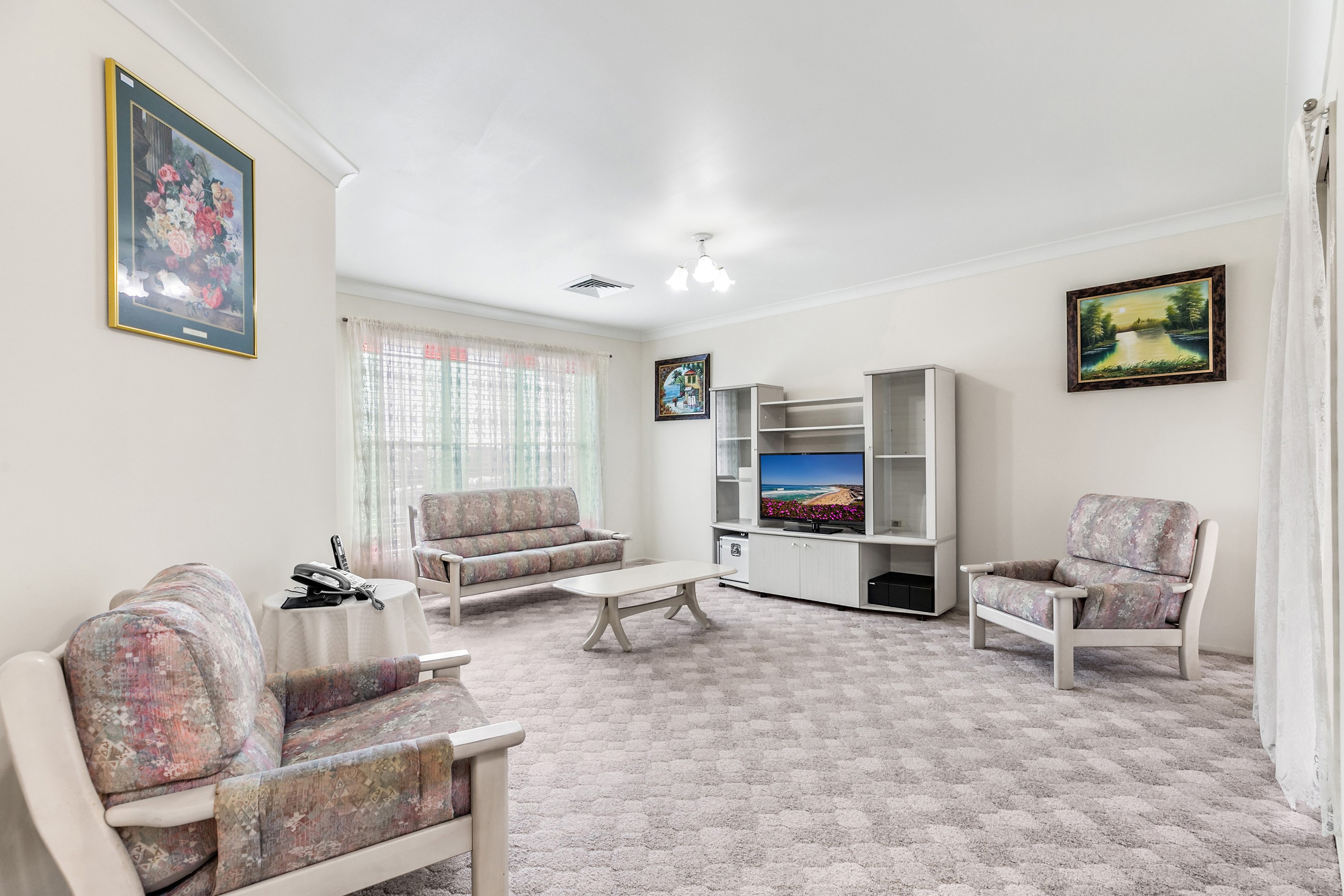 31 Agincourt Crescent, Valentine, NSW 2280