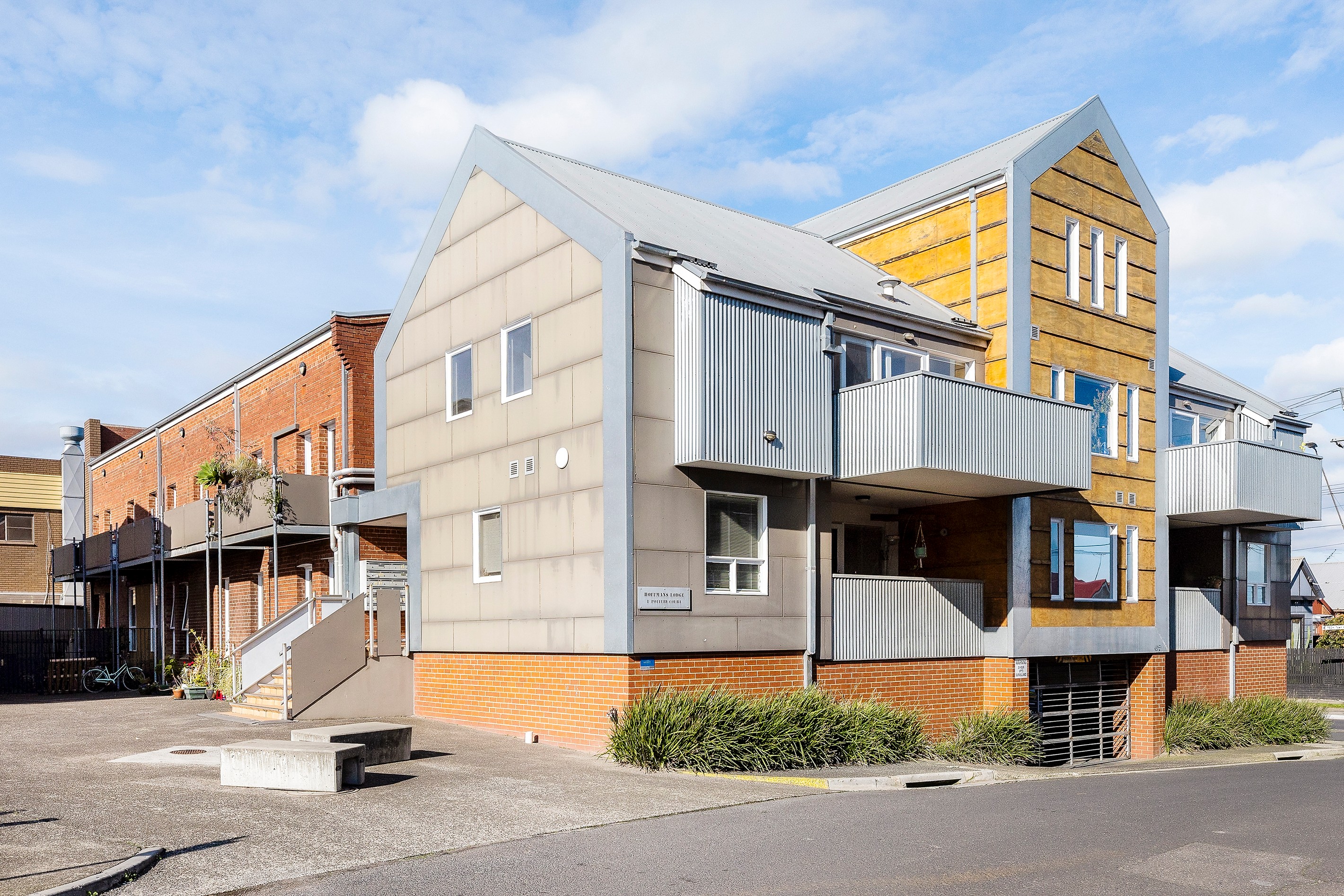 18/1 Pottery Court, Brunswick, VIC 3056