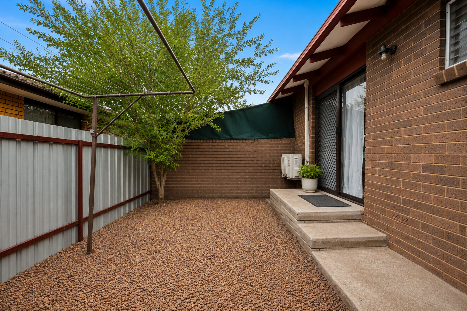 3/405 Griffith Road — photo 11 of 17