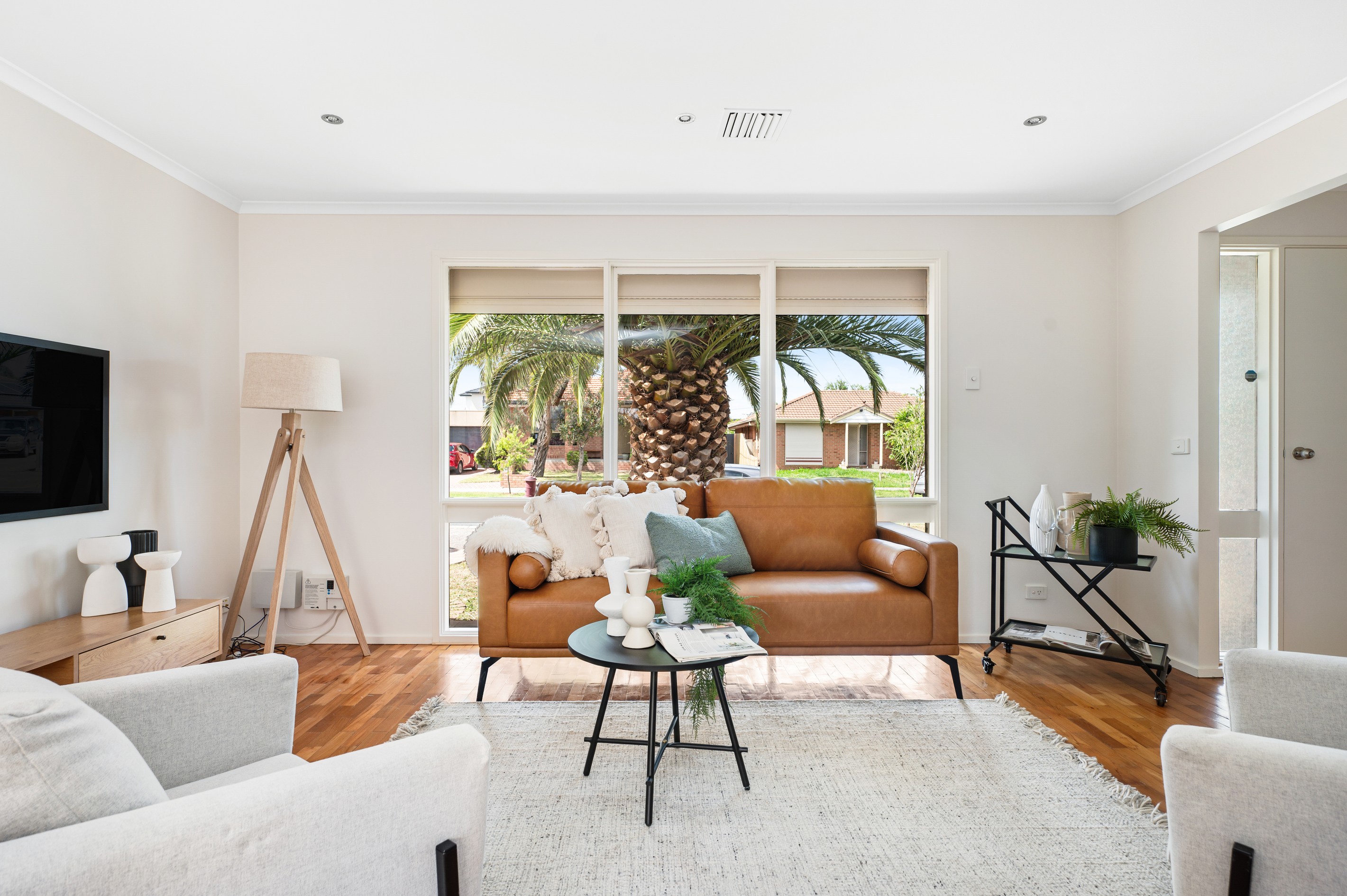 4 Bronsdon Court, Mill Park, VIC 3082