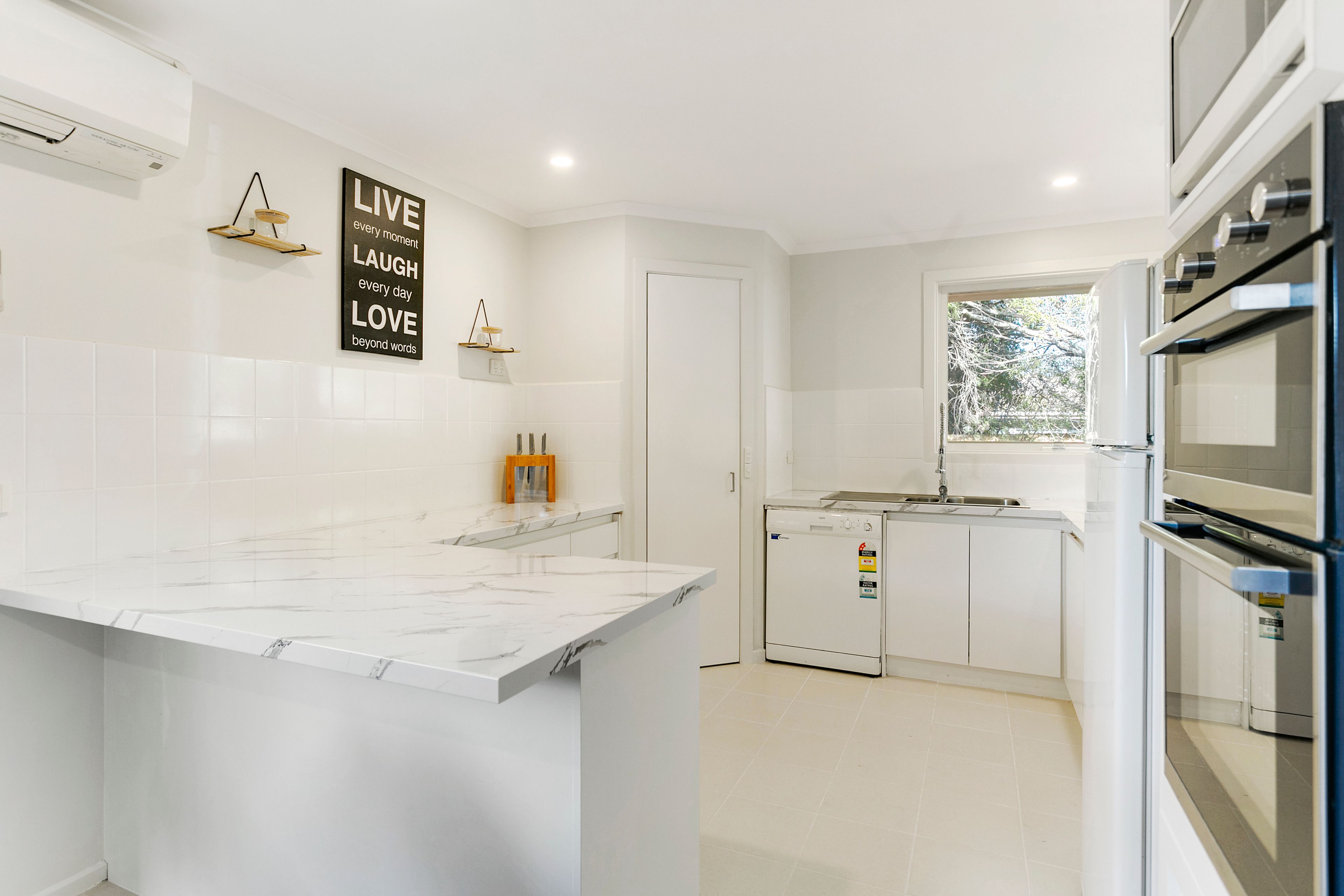 2 Gretel Court, Frankston, VIC 3199