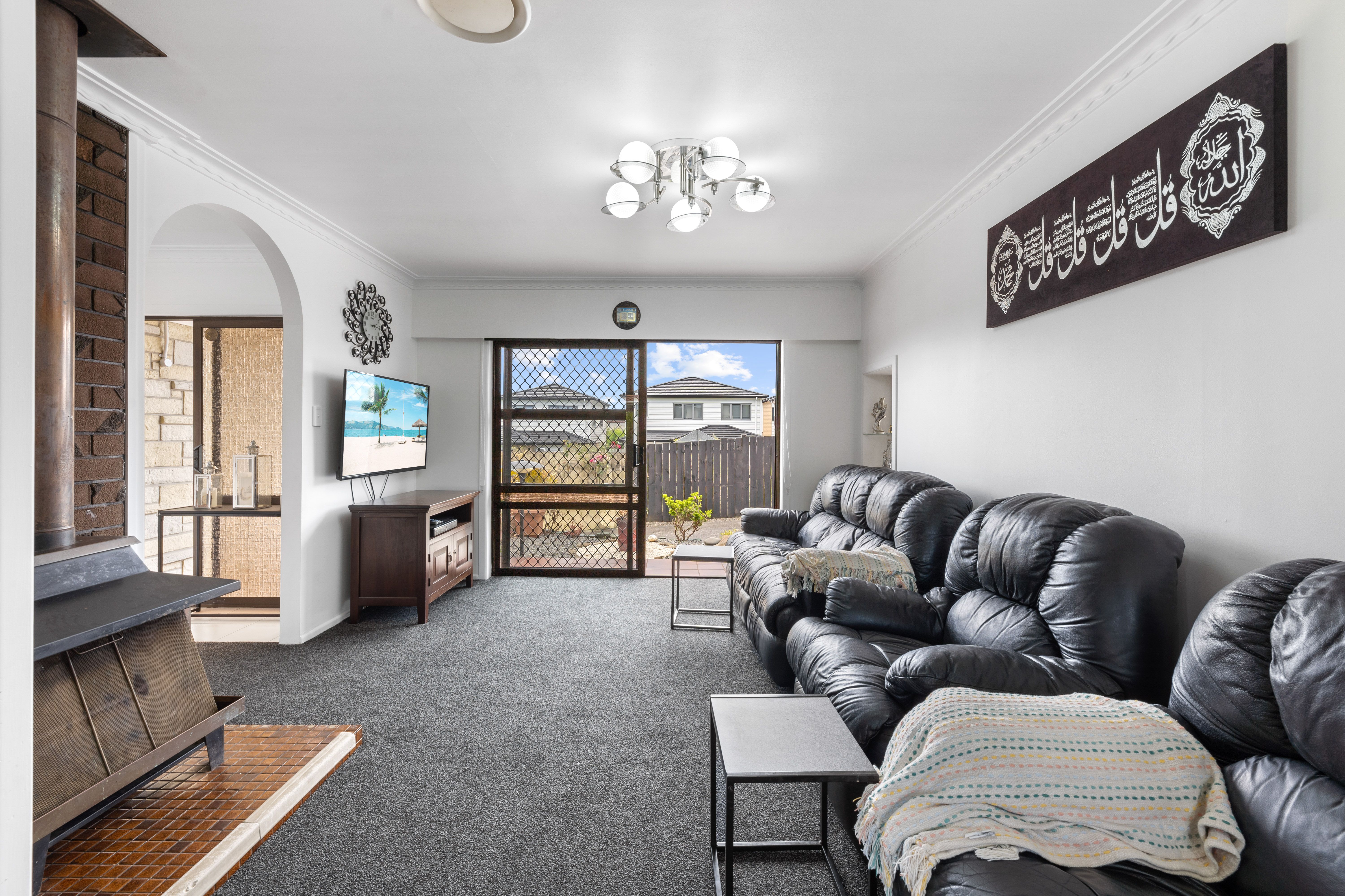 2/46 Woolfield Road, Papatoetoe, Manukau City
