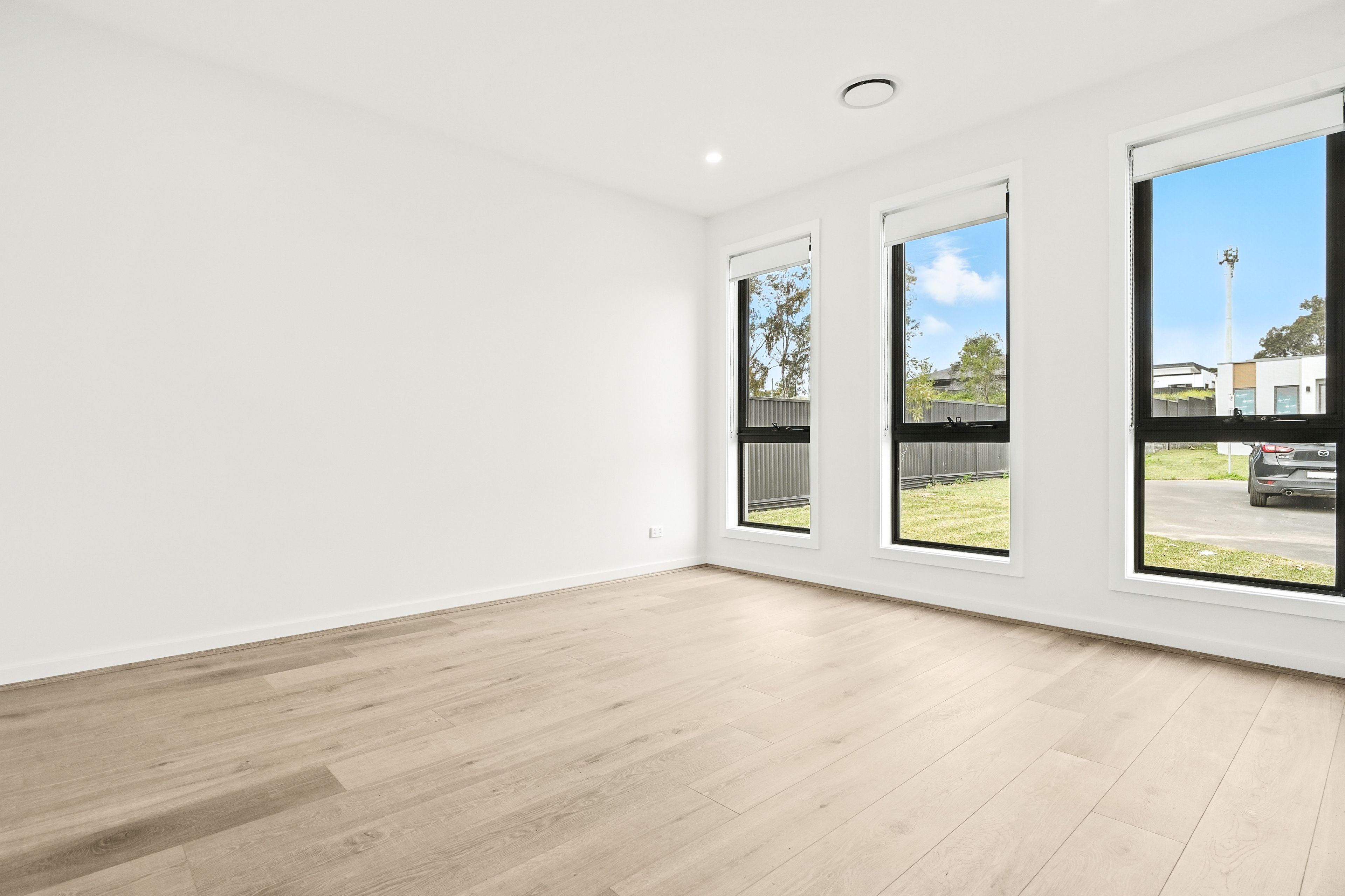 12 Amit Road, Claremont Meadows, NSW 2747