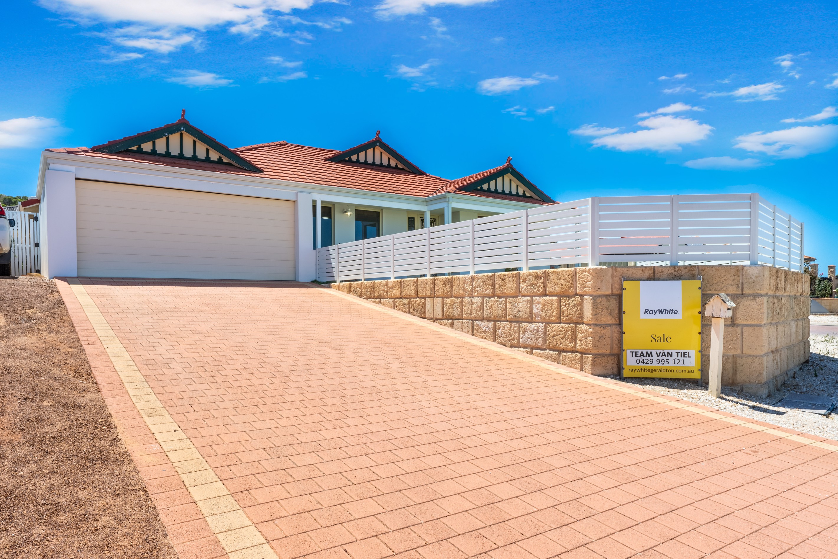 5 Seaview Boulevard, Wandina, WA 6530