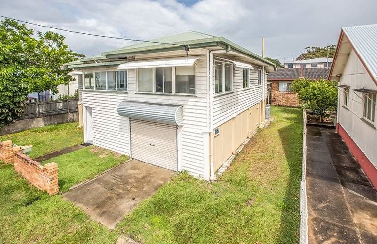 11 Elizabeth Avenue, Clontarf, QLD 4019