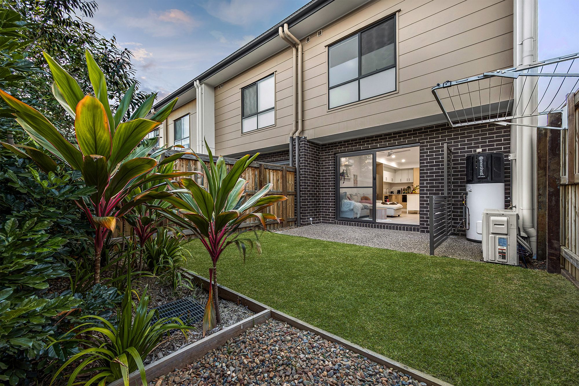 1/61 Railway Parade, Nudgee, QLD 4014