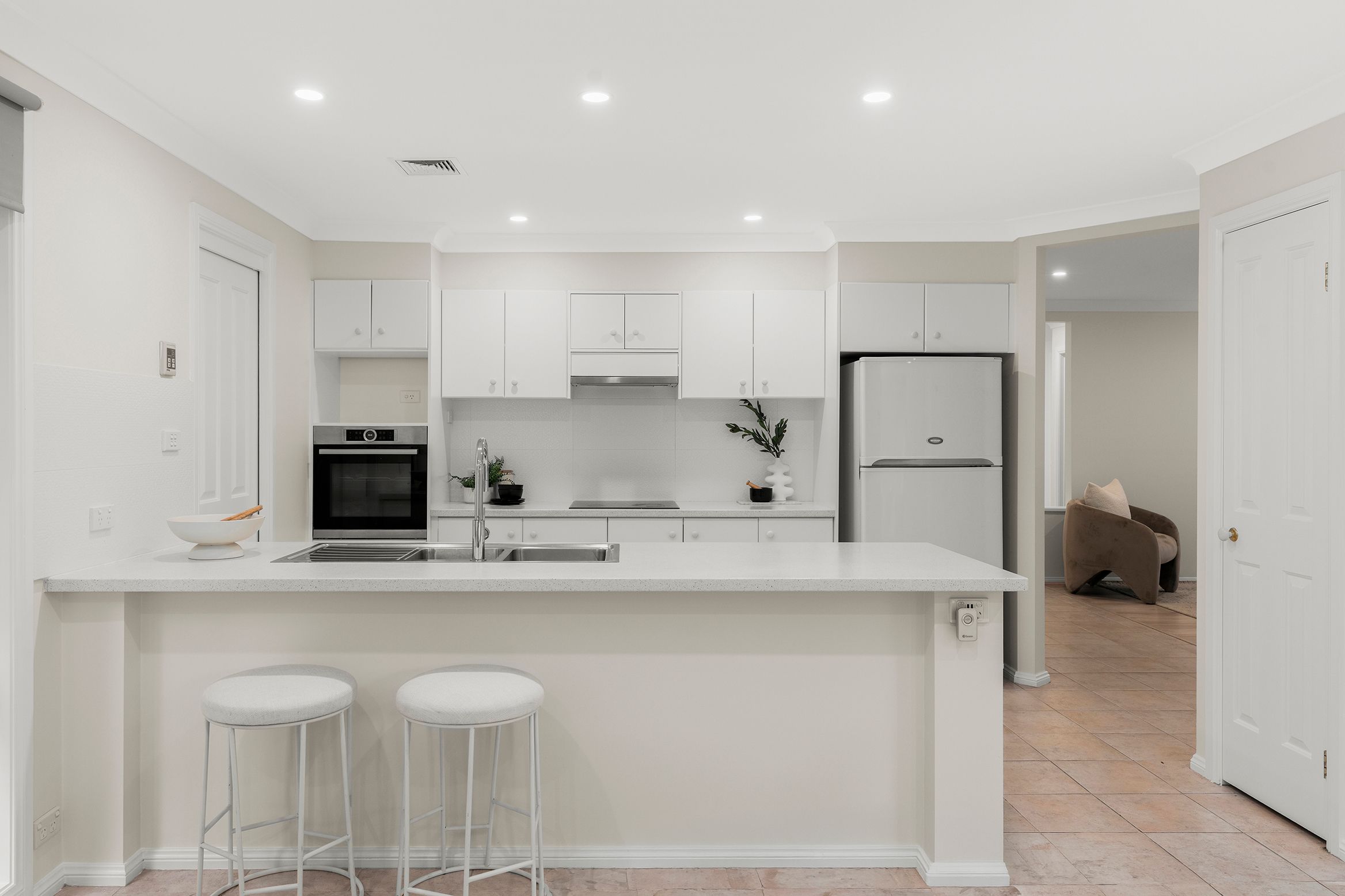 19 Kinnard Way, Kellyville, NSW 2155, photo 4