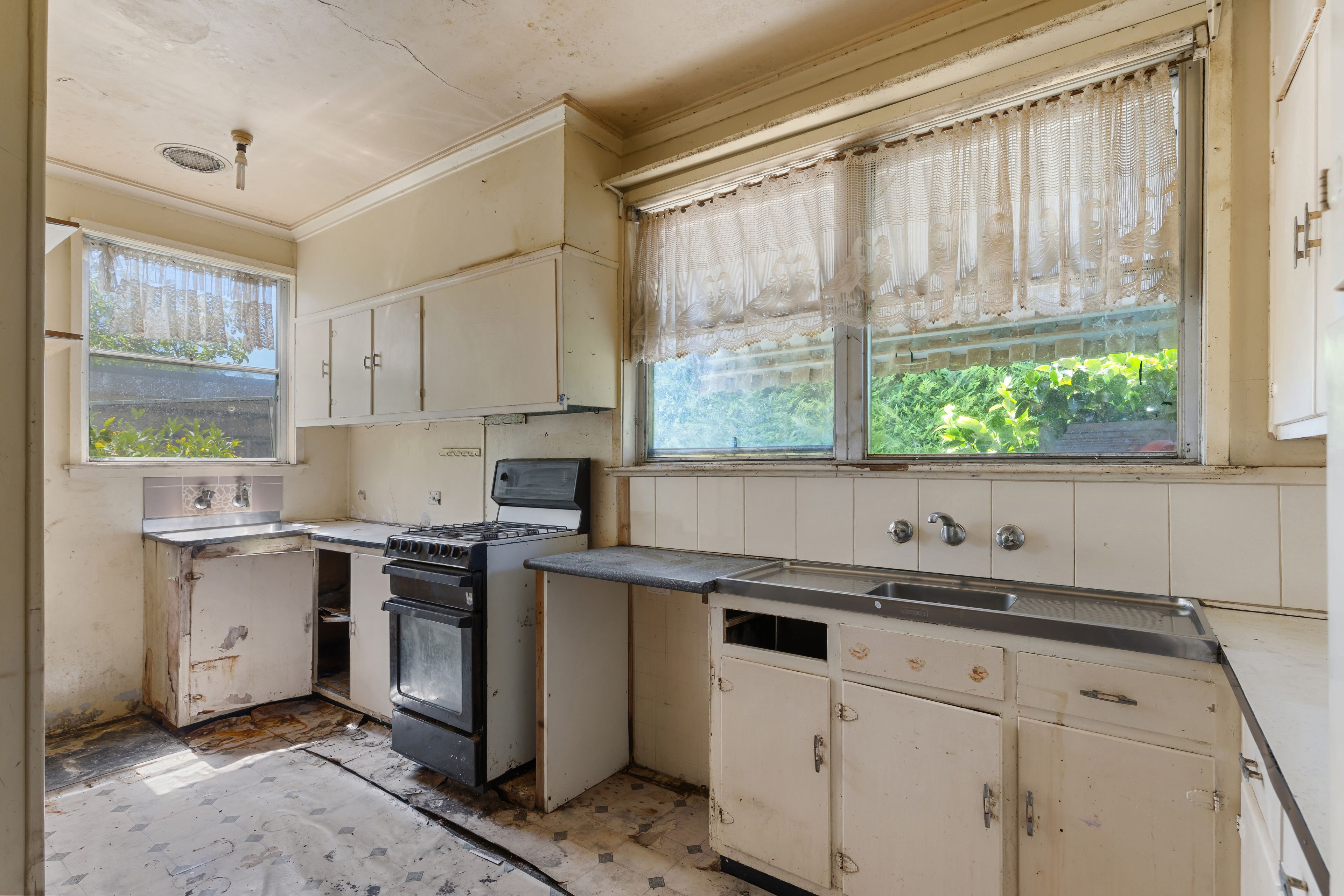 503 York Street — photo 6 of 14