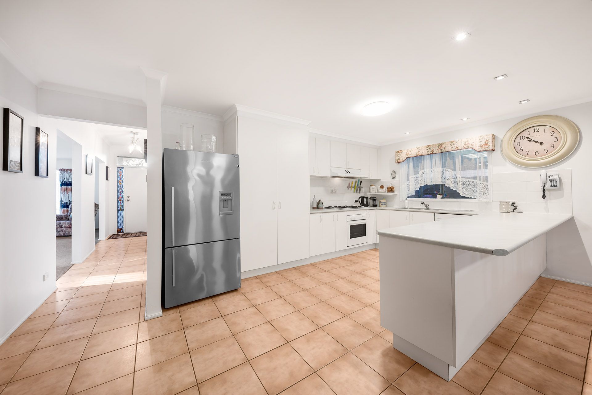 16 Ogilvy Avenue, Greenvale, VIC 3059