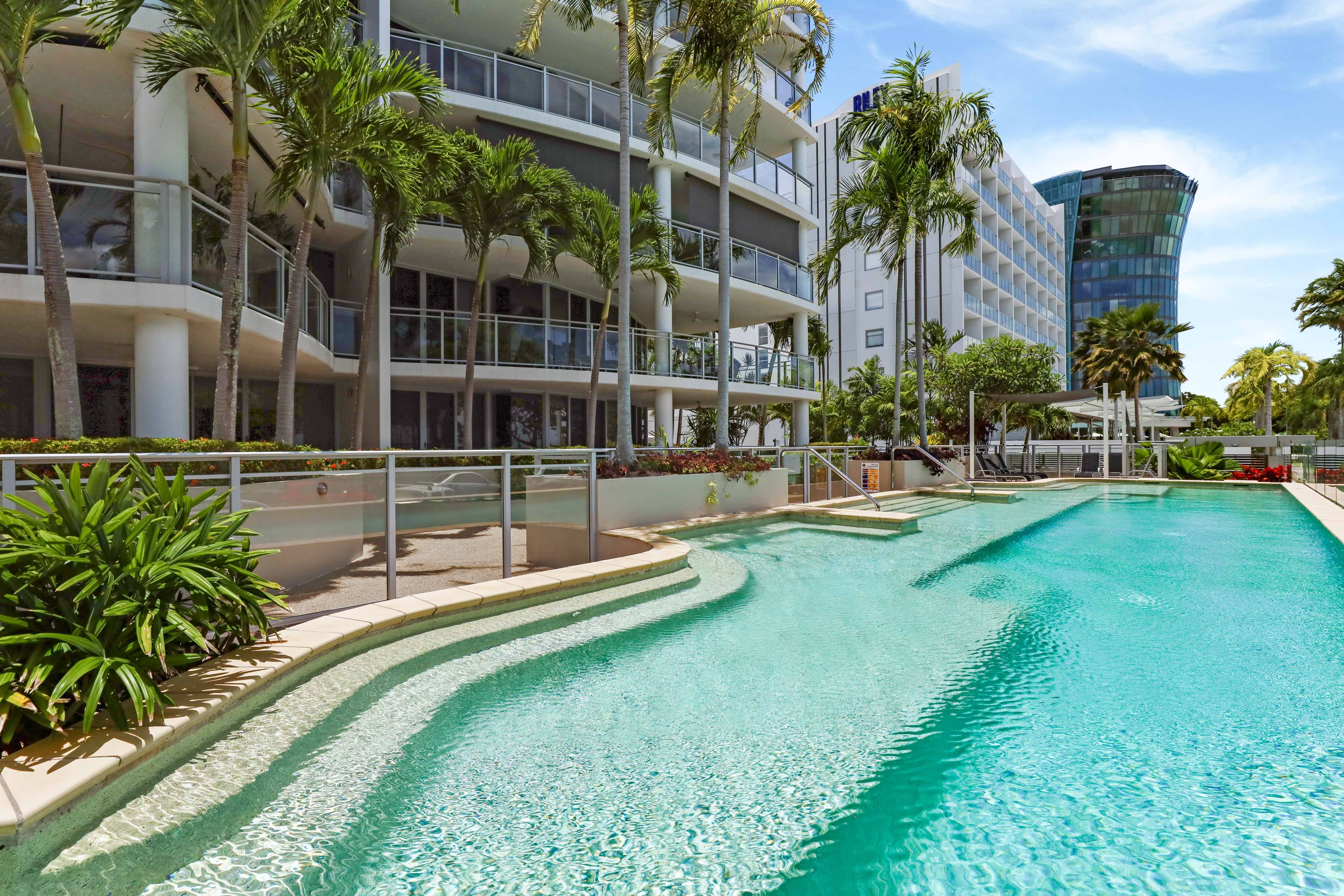114-118 Abbott Street, Cairns City QLD 4870