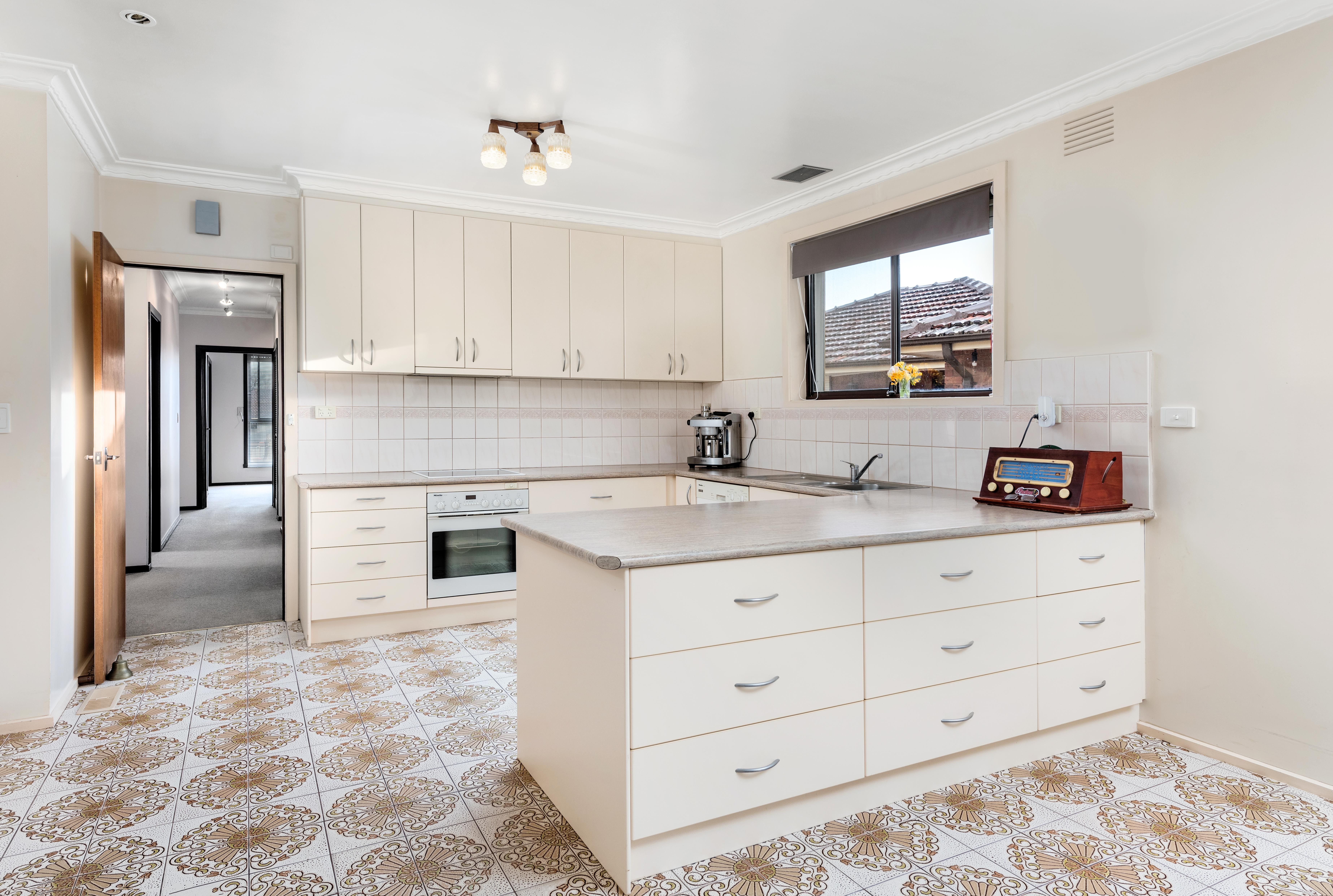 40 Ebony Drive, Bundoora, VIC 3083