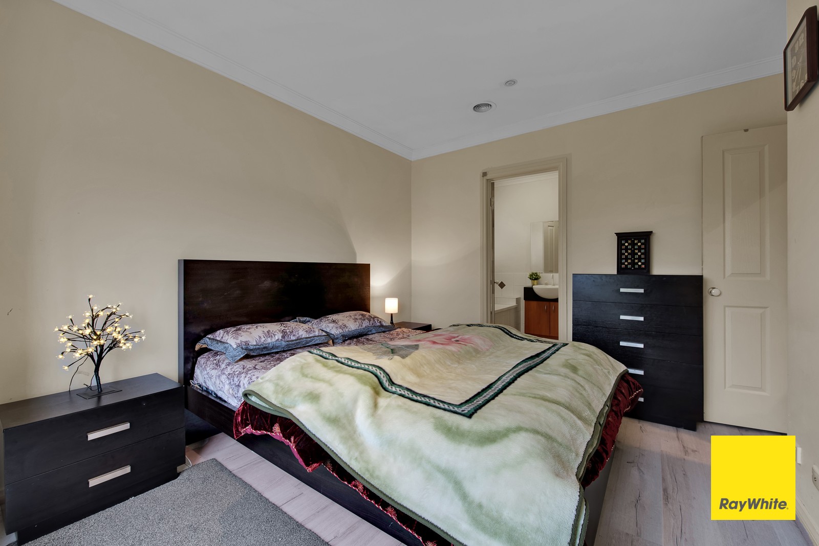 32 Ruby Place, Werribee, VIC 3030