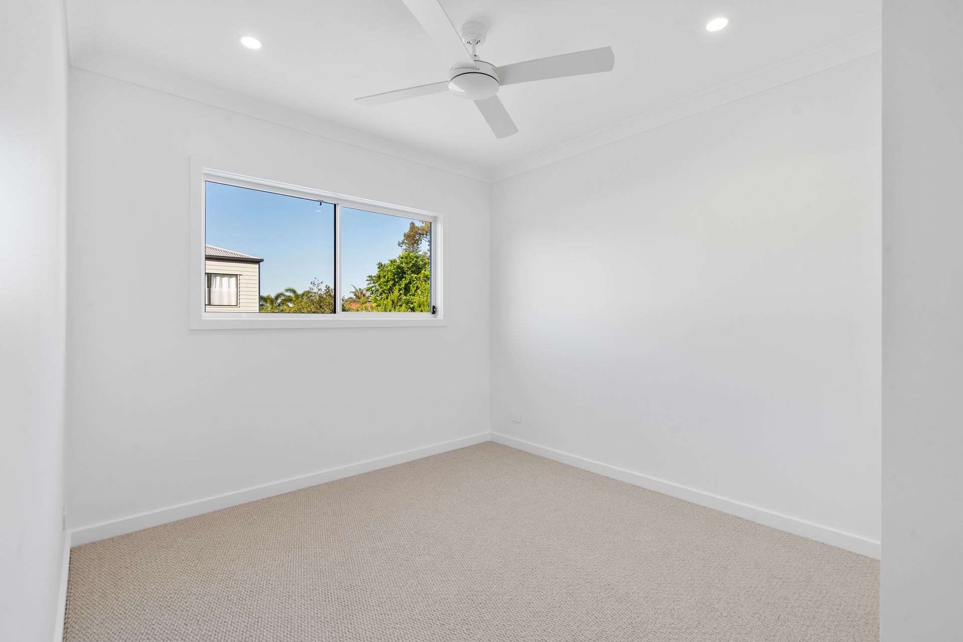 2/45 Ashbourne Terrace — photo 23 of 29