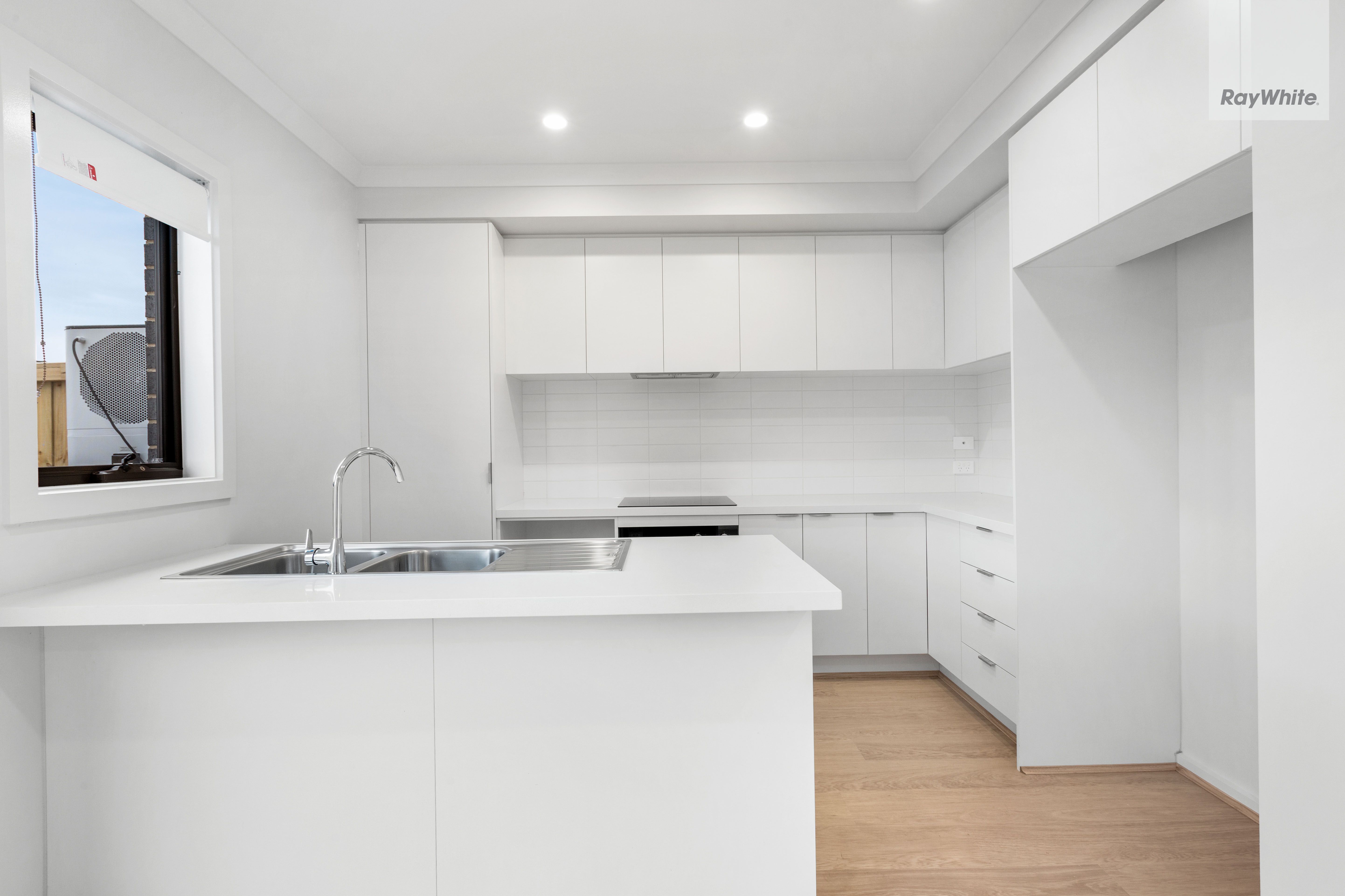 93 Garrong Avenue — photo 5 of 12