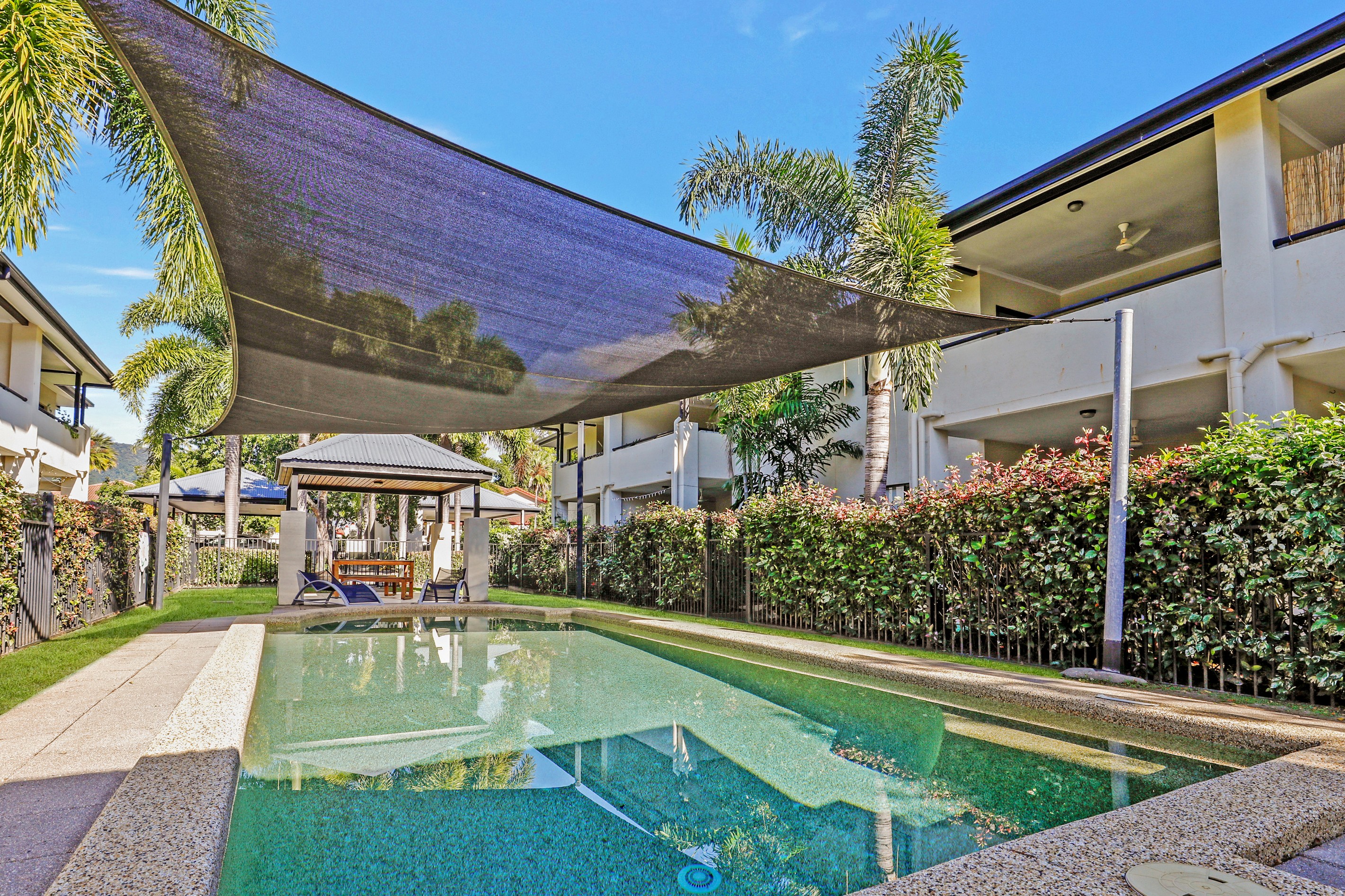 8/10-12 Oyster Court, Trinity Beach, QLD 4879