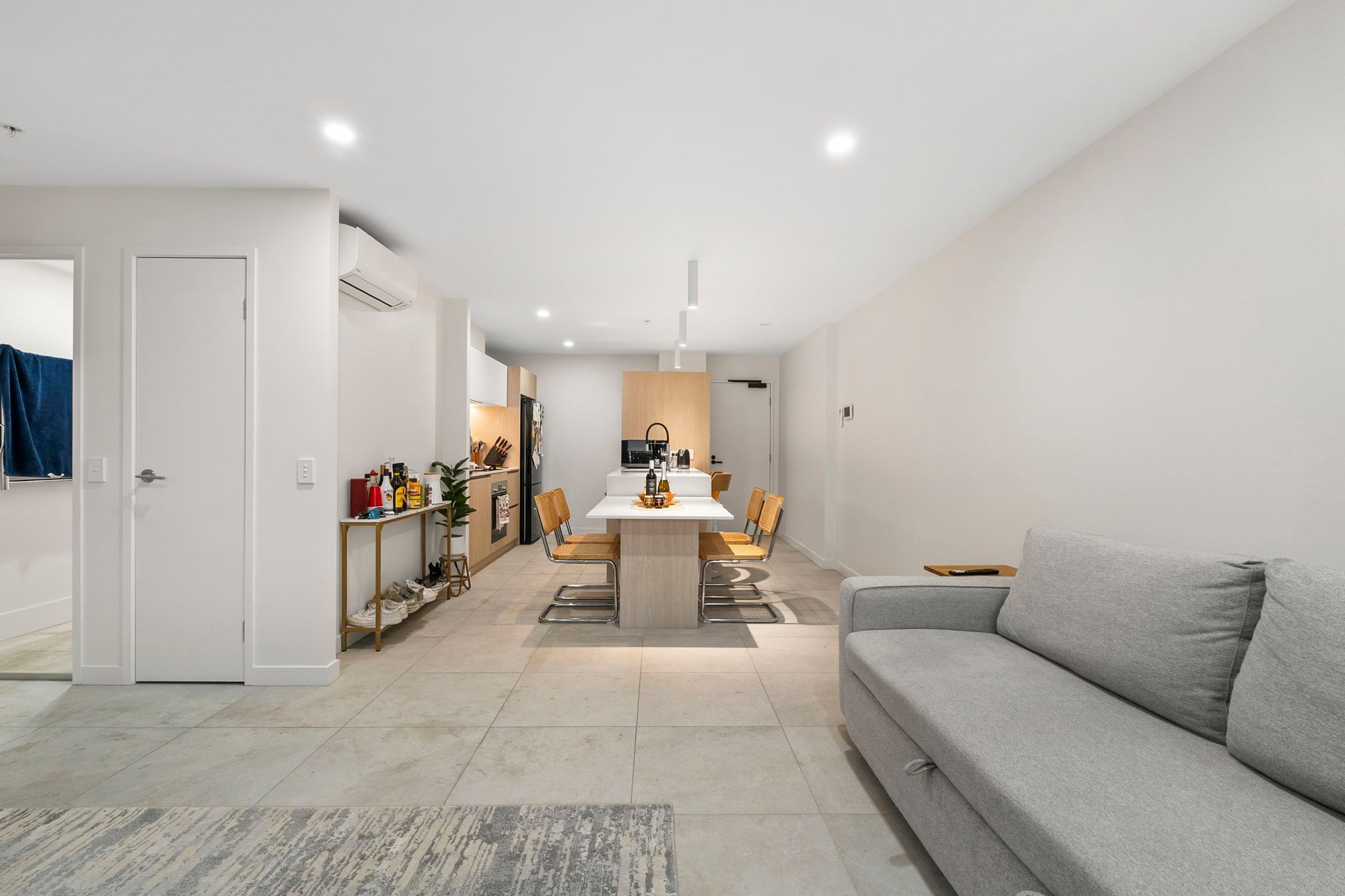 302/21 Carl Street, Woolloongabba, QLD 4102