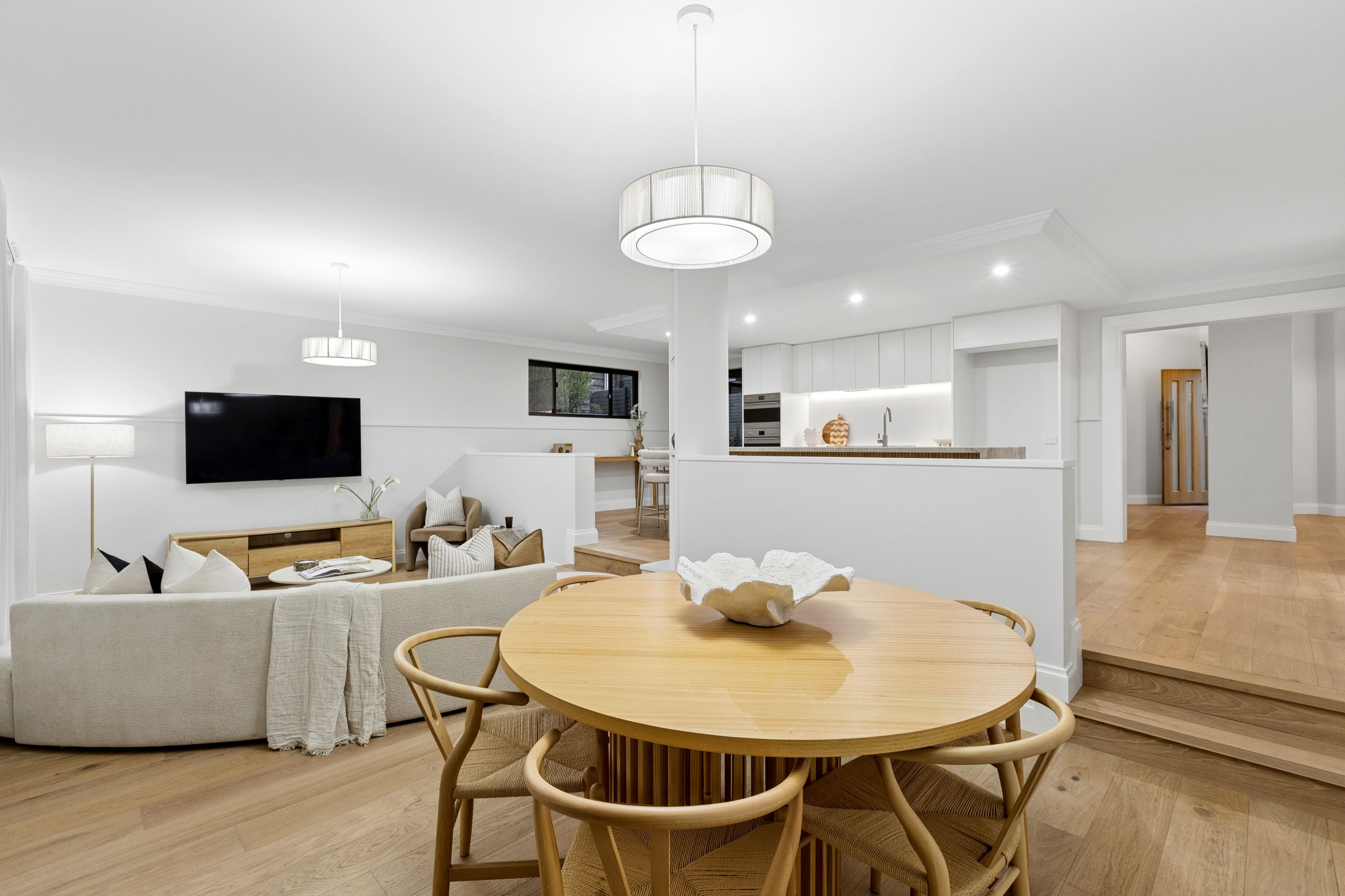 46 Beach Road — photo 11 of 27