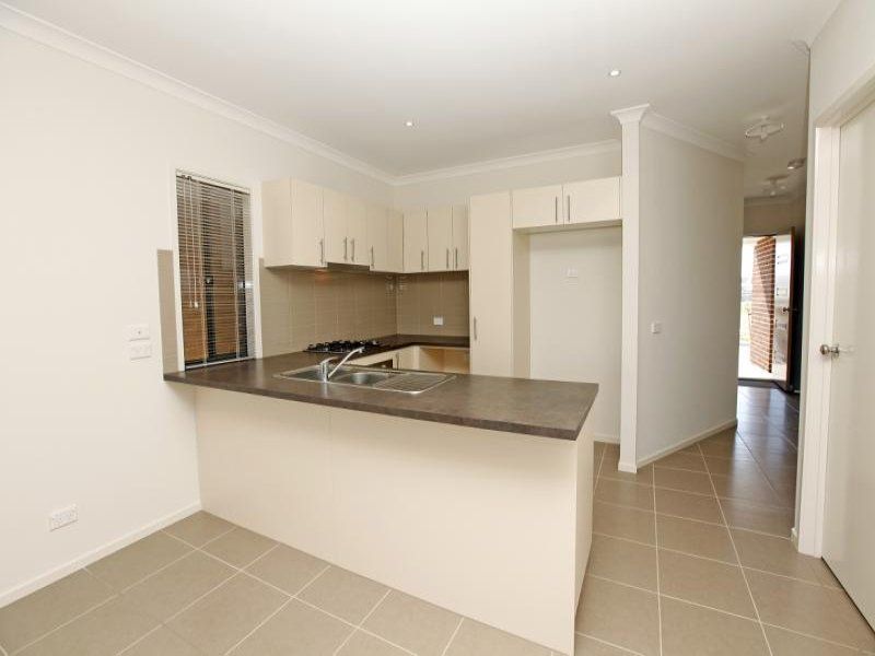25 Blackbird Crescent, Doreen, VIC 3754