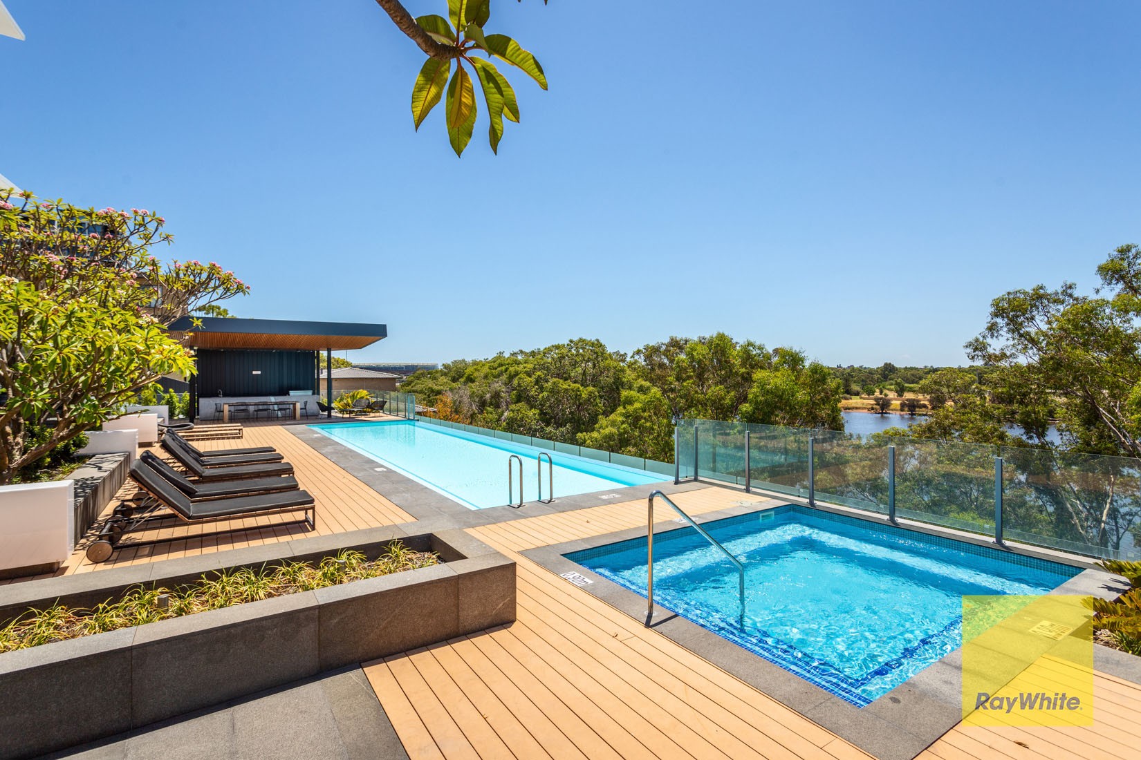 611/60 Riversdale Road, Rivervale, WA 6103