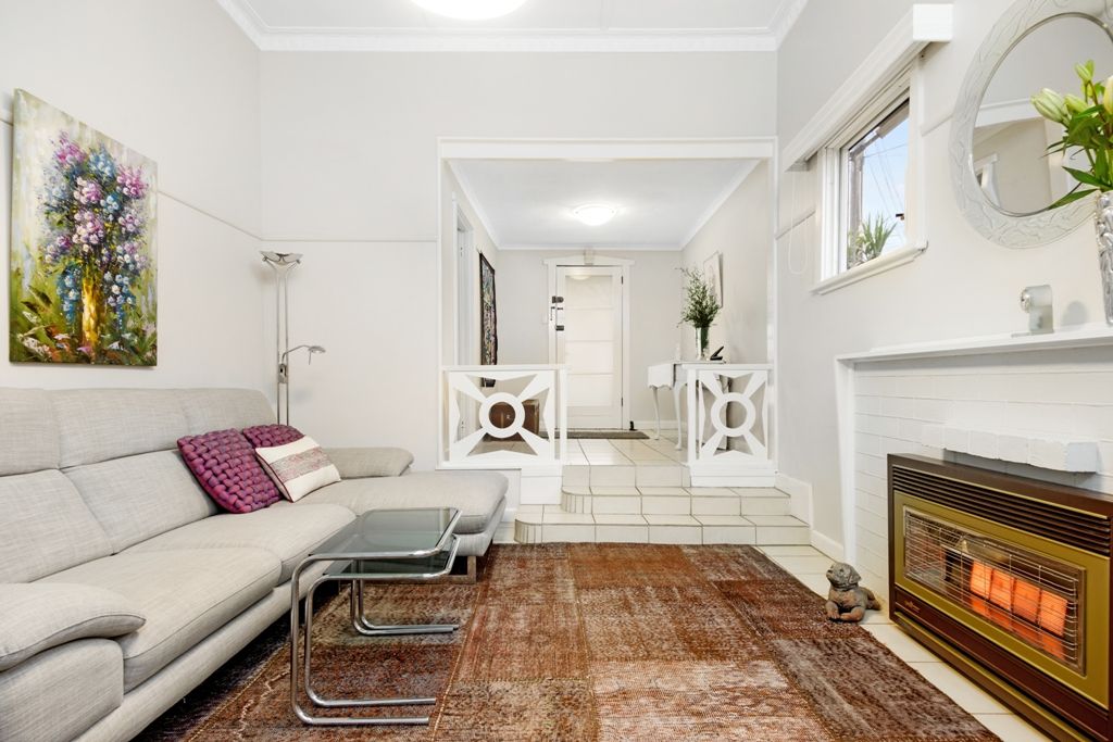 2 Macarthur Street, Soldiers Hill, VIC 3350