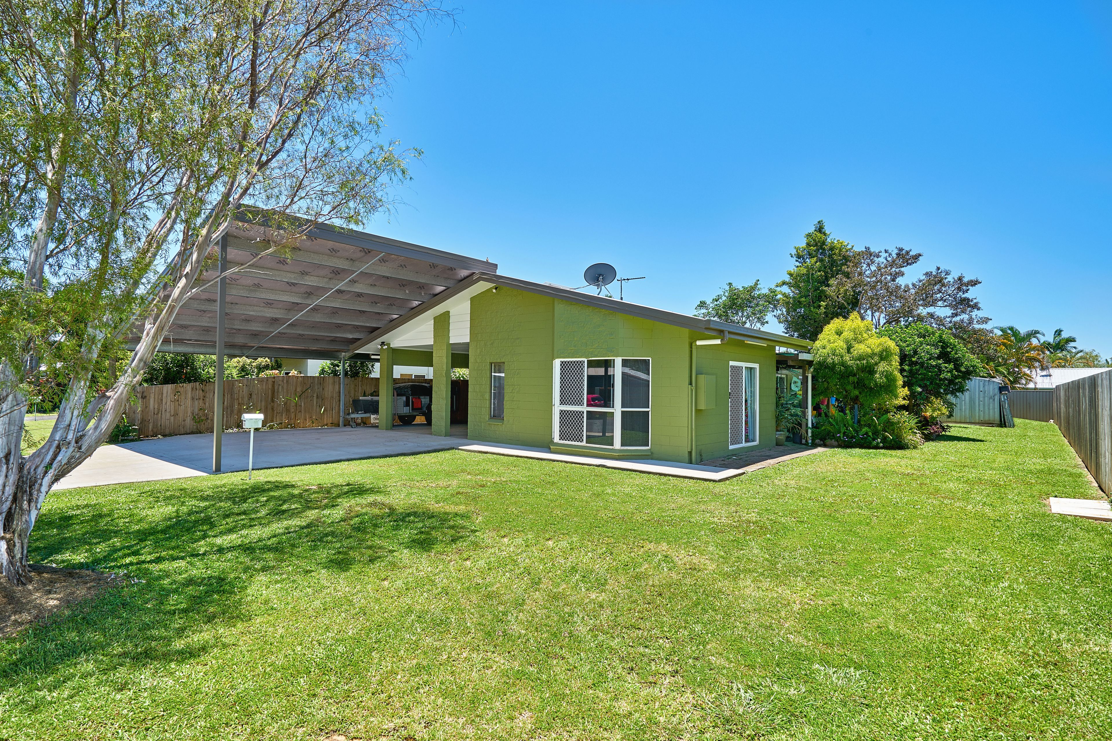 36 Tryal Street, Bentley Park QLD 4869
