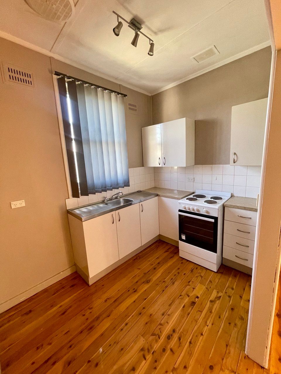 30B Patterson Street, Forbes, NSW 2871